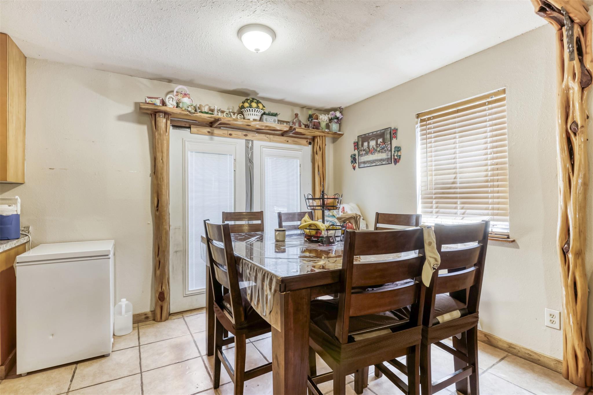 5401 County Road 200 None Property Photo 8