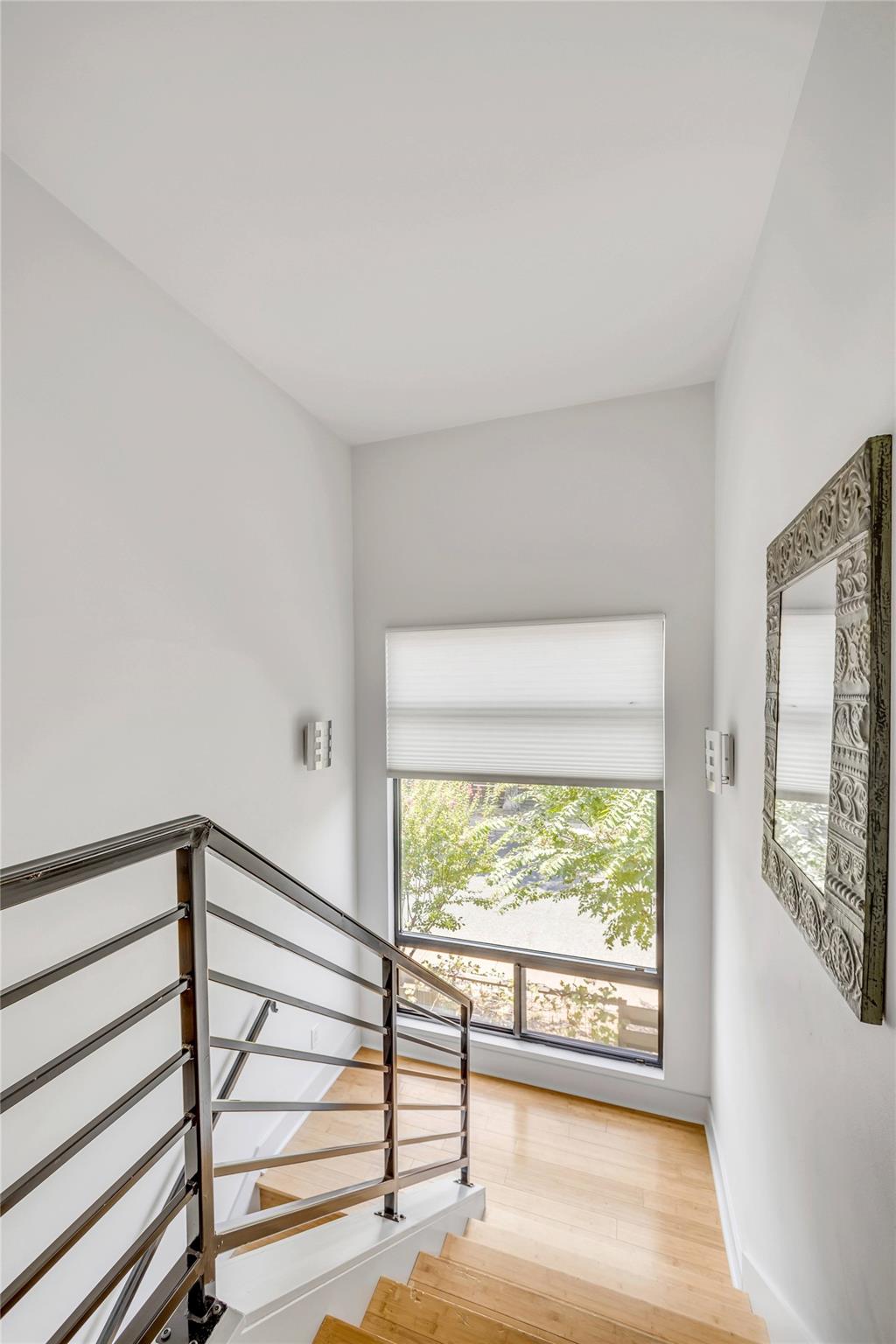 815 Columbus St Property Photo 31