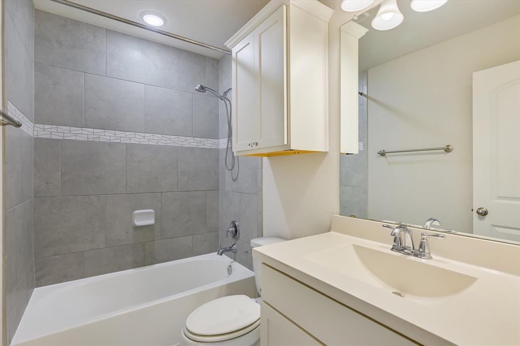 11903 Deering Pl #100 Property Photo 20