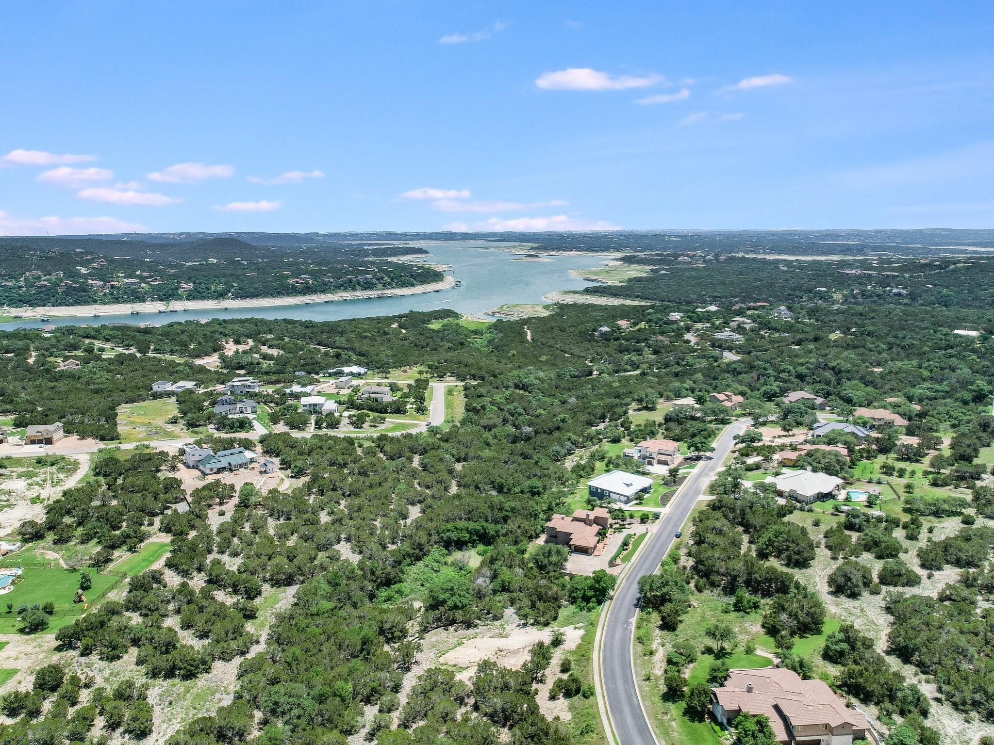 8509 Kelly Cv Property Photo 2
