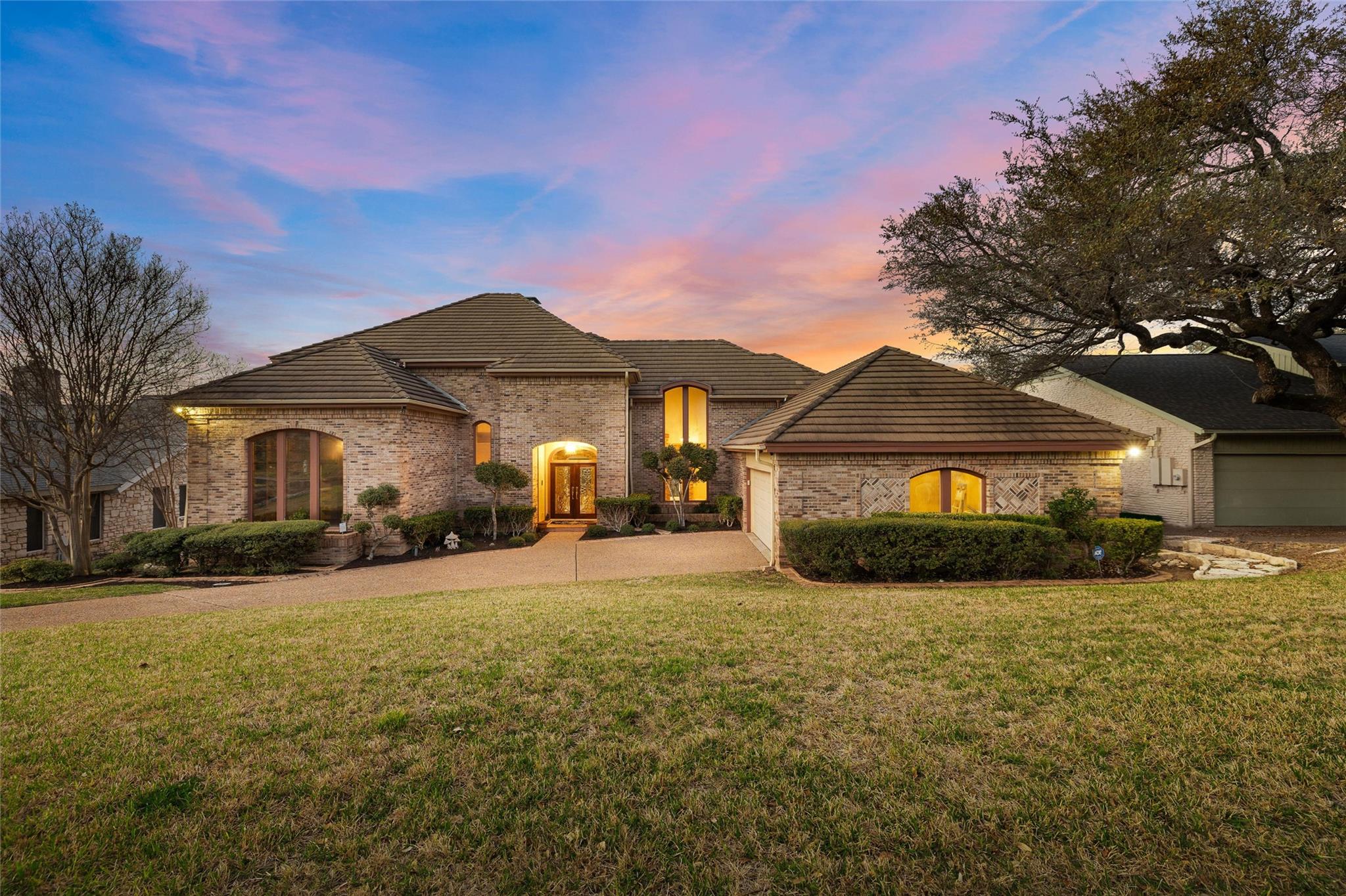 5315 Valburn Cir Property Photo 1