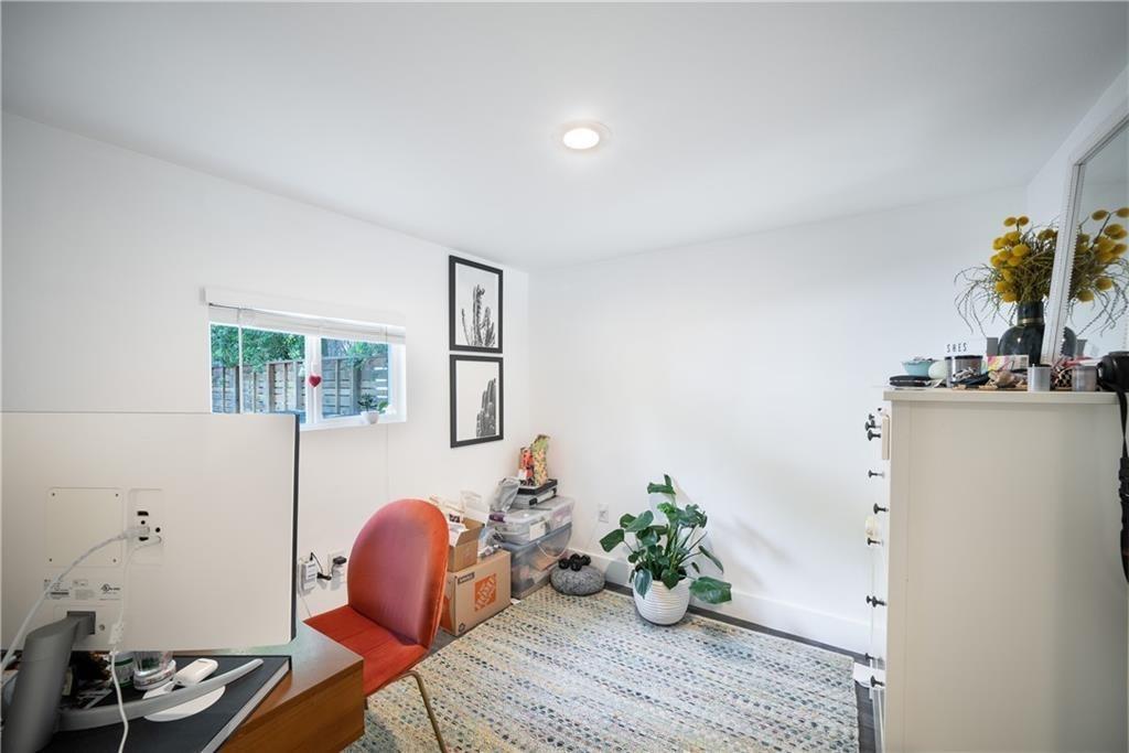 1119 Gunter St #b Property Photo 7