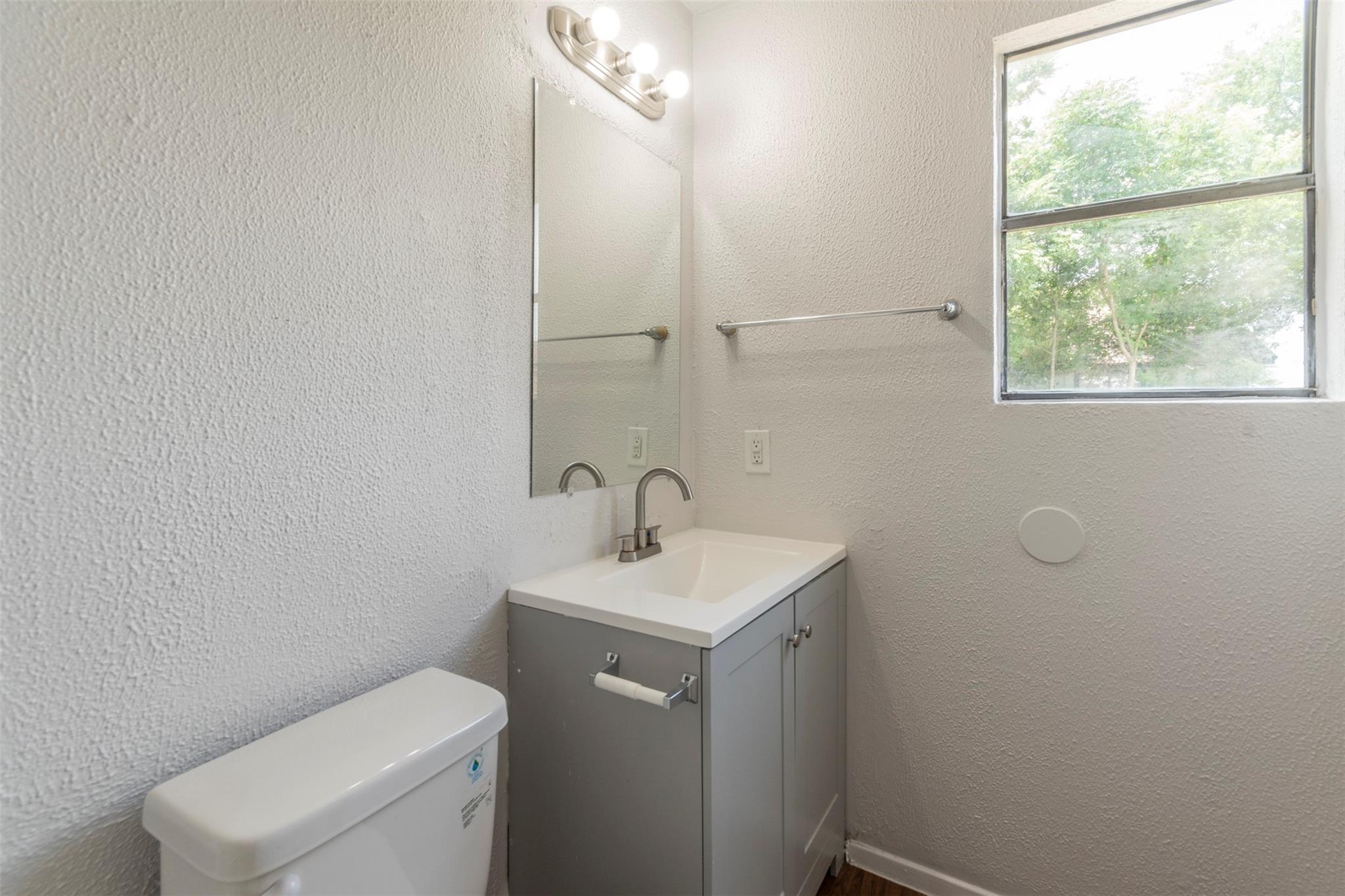 2300 Misty Morning Way #b Property Photo 13