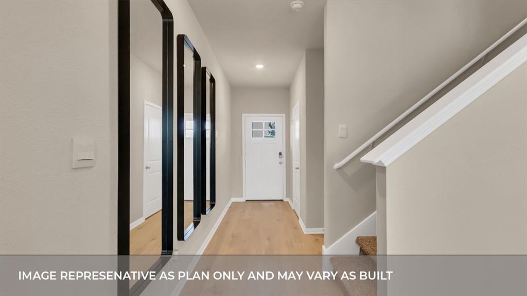 336 Frogmore Loop Property Photo 5
