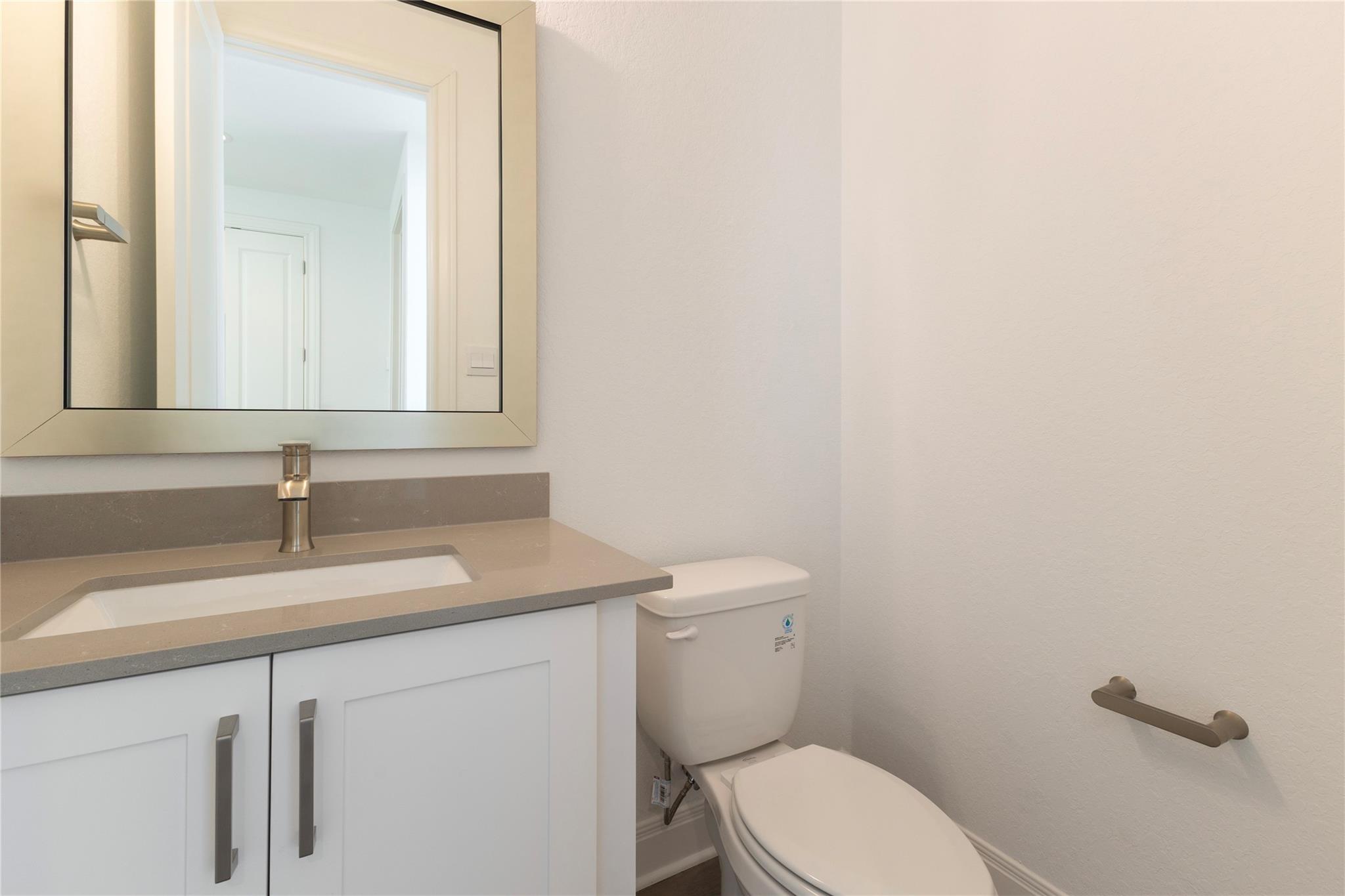 353 Orleanian Dr Property Photo 15
