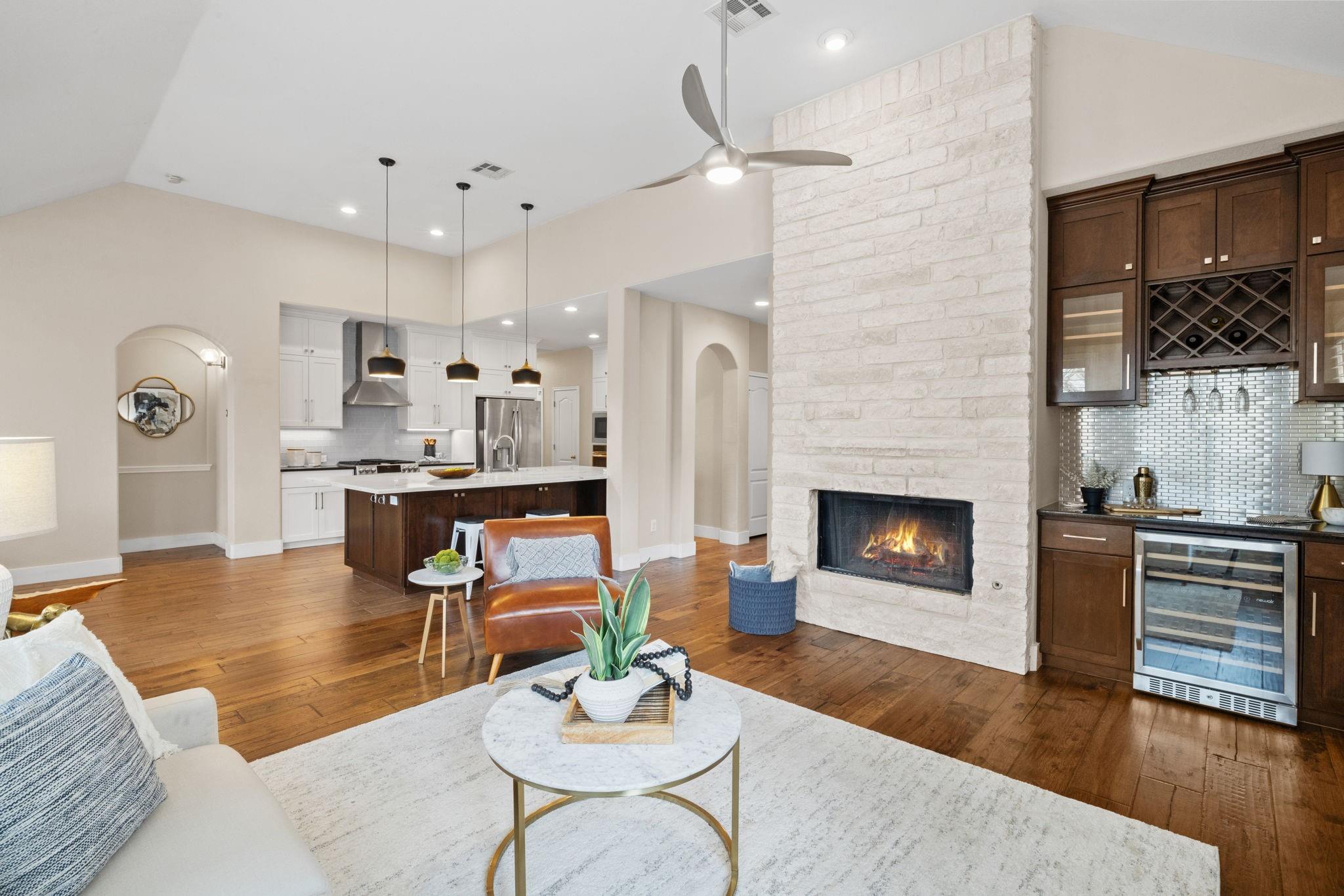 8112 Cobblestone Property Photo 1