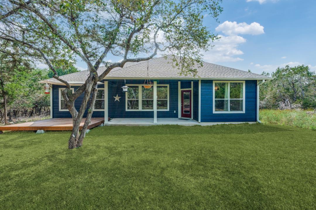 1848 Tanglewood Trl Property Photo 2