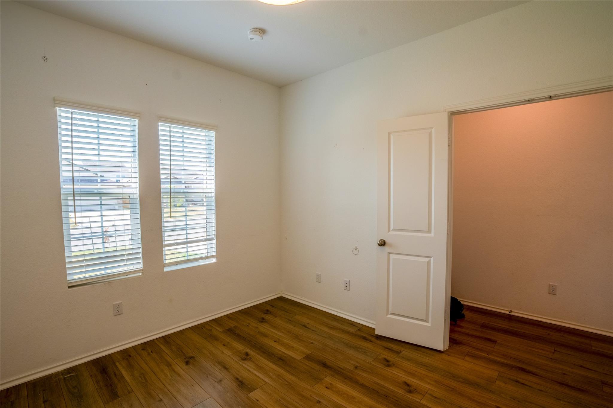 112 Perfect World Loop Property Photo 14