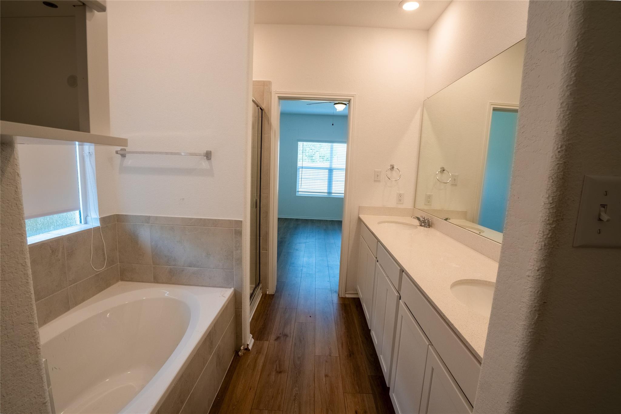 112 Perfect World Loop Property Photo 24