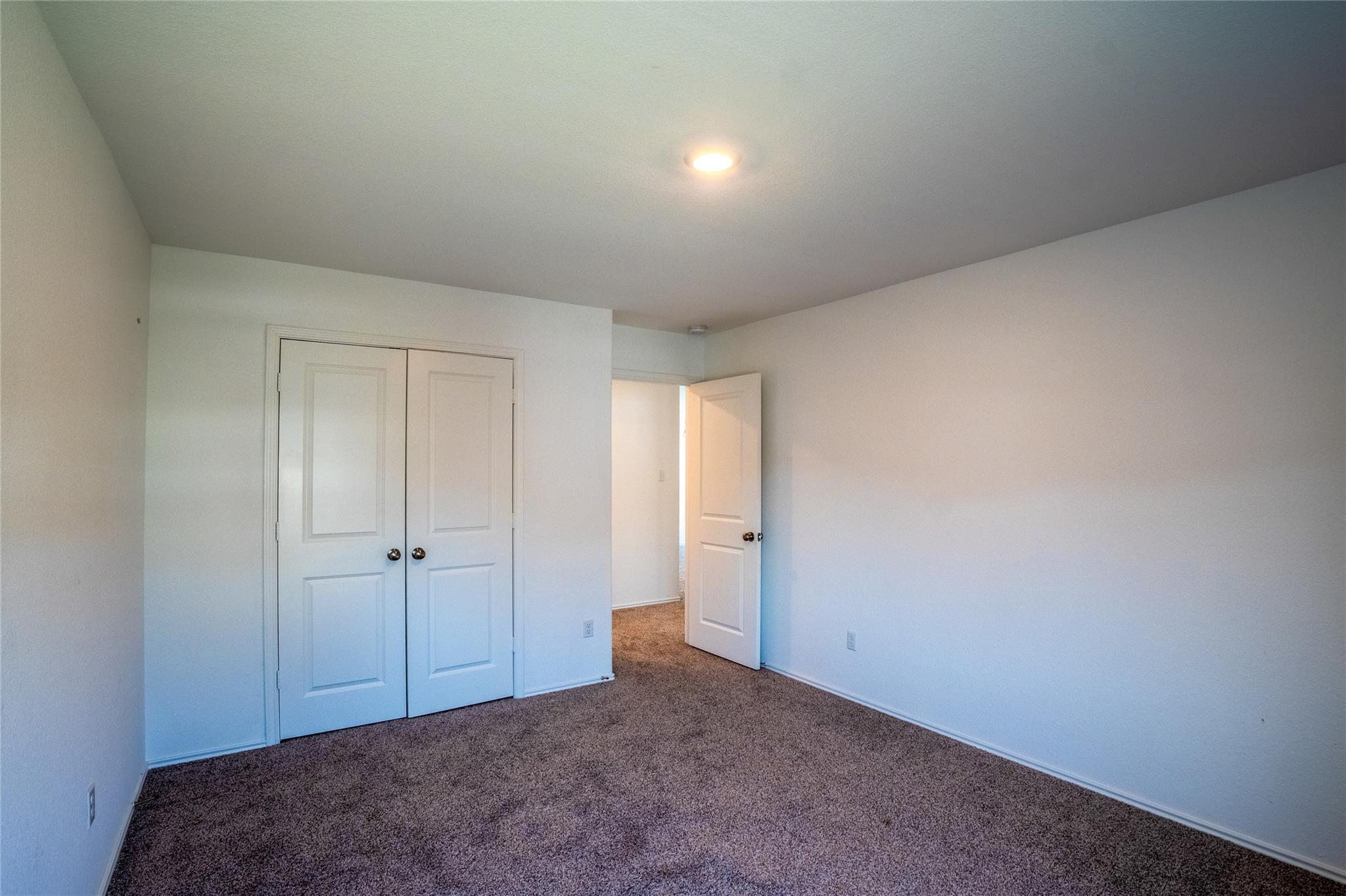 112 Perfect World Loop Property Photo 31