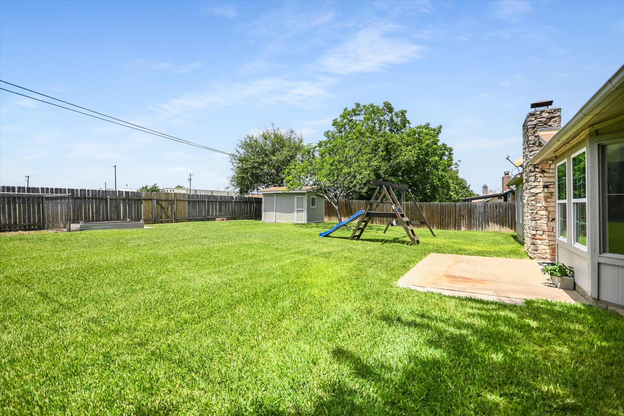 1307 Dove Haven Dr Property Photo 18