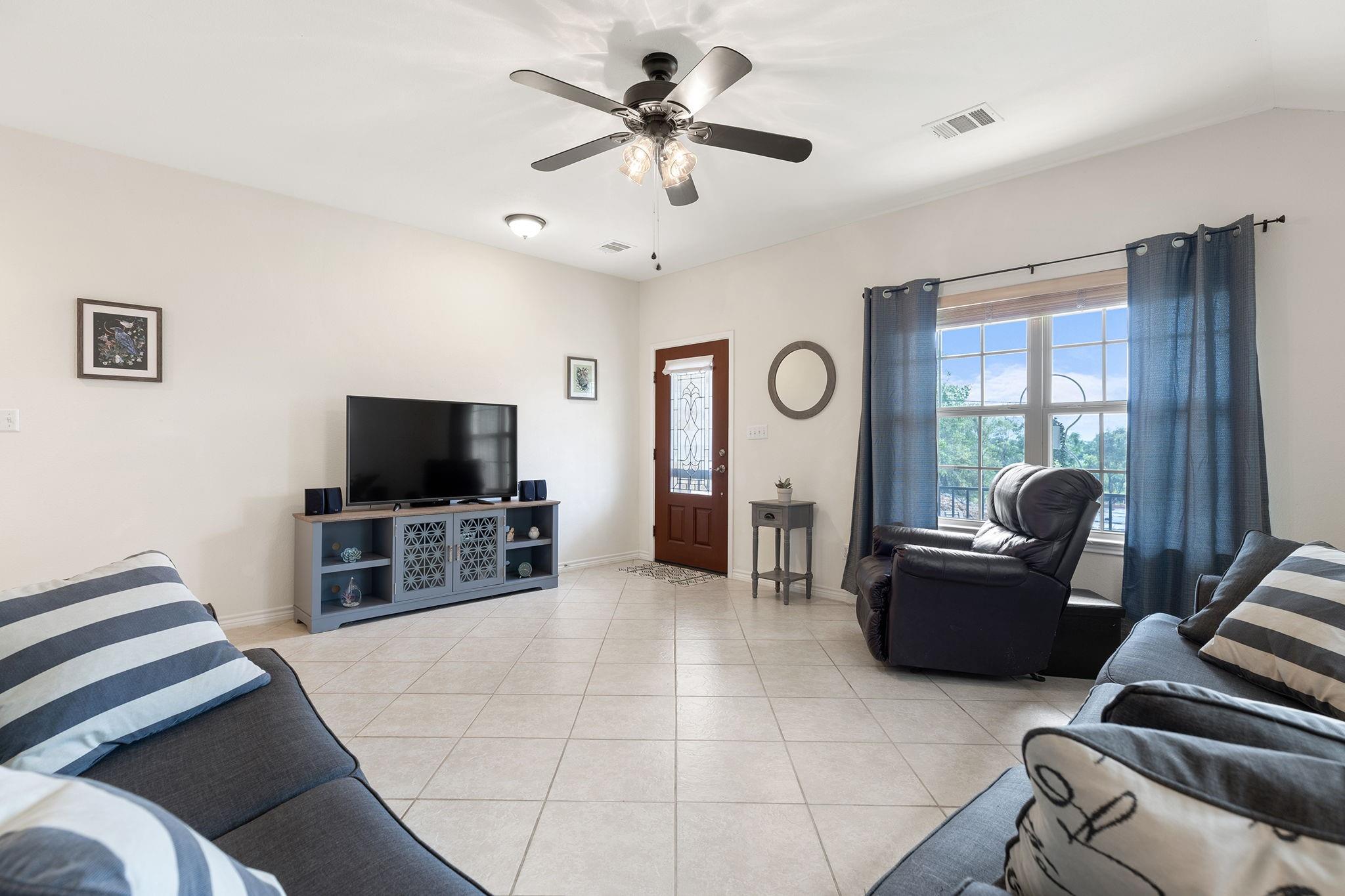 165 Puu Waa Waa Ln Property Photo 5