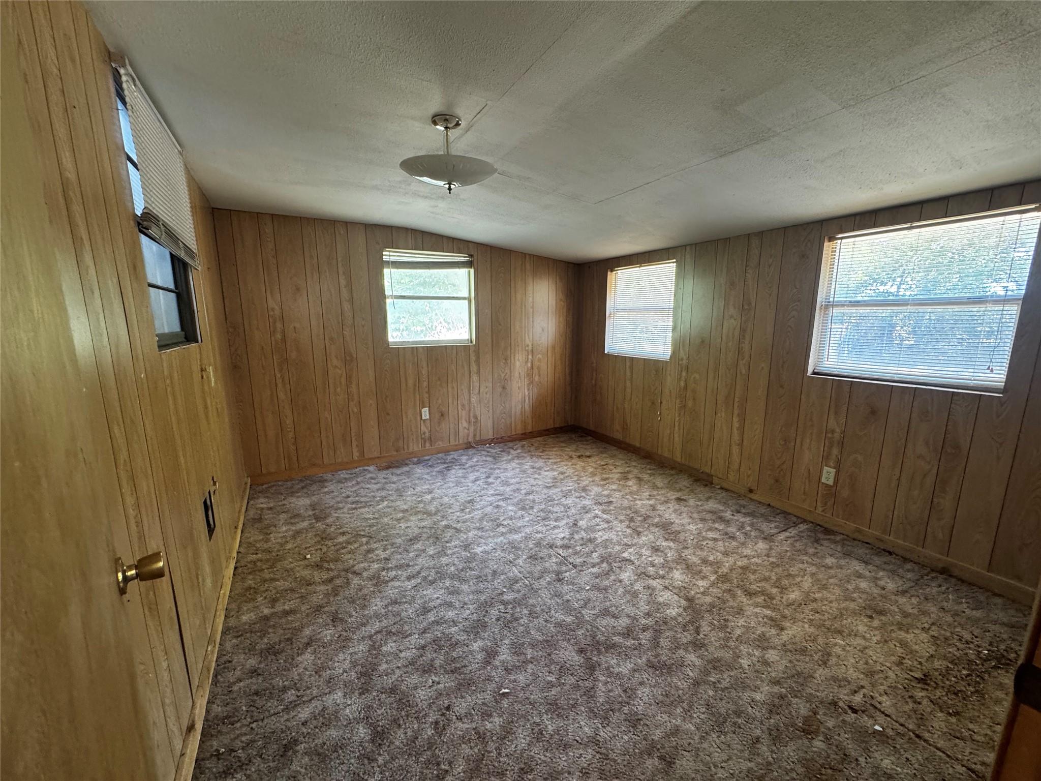 500 Hosack St Property Photo 22