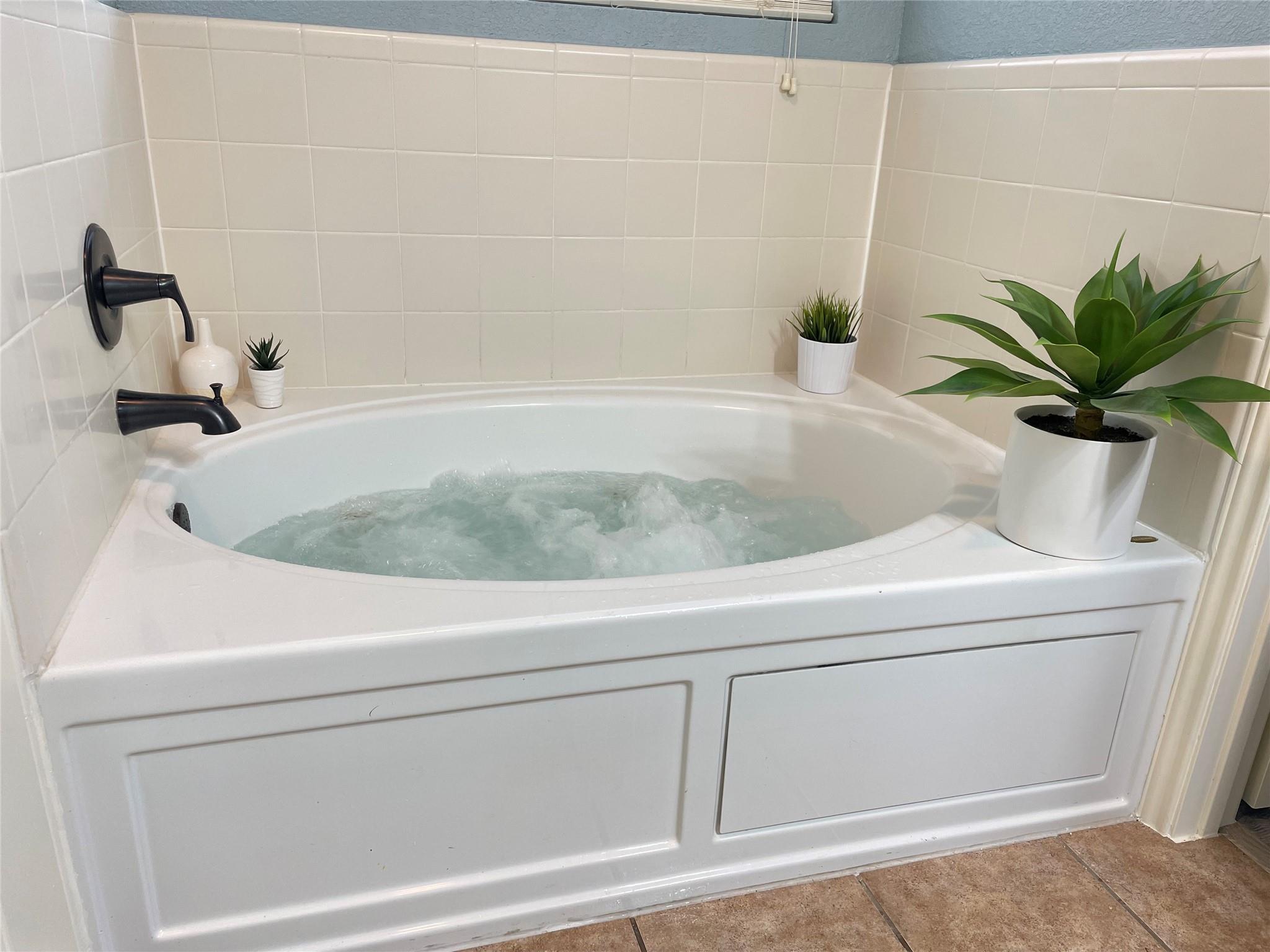 403 Red Hawk Dr Property Photo 8