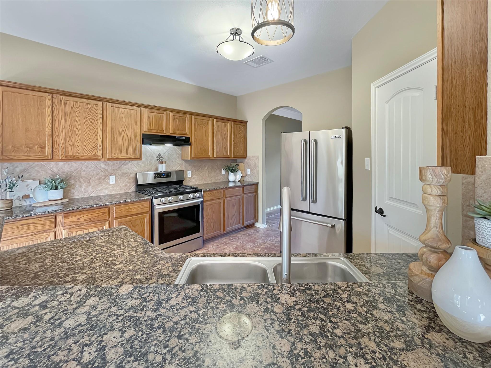 403 Red Hawk Dr Property Photo 19