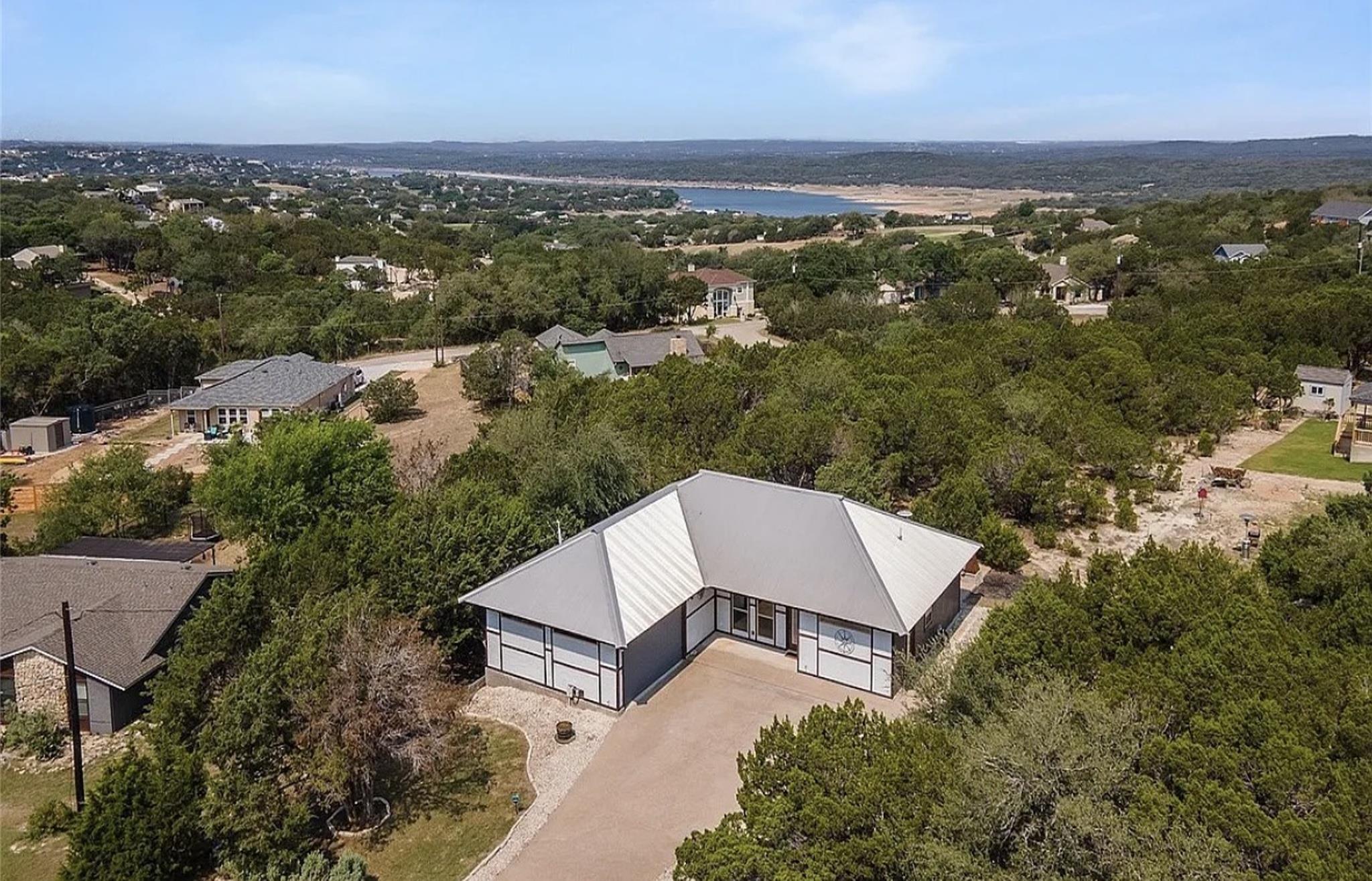 5704 Roundup Way Property Photo 1