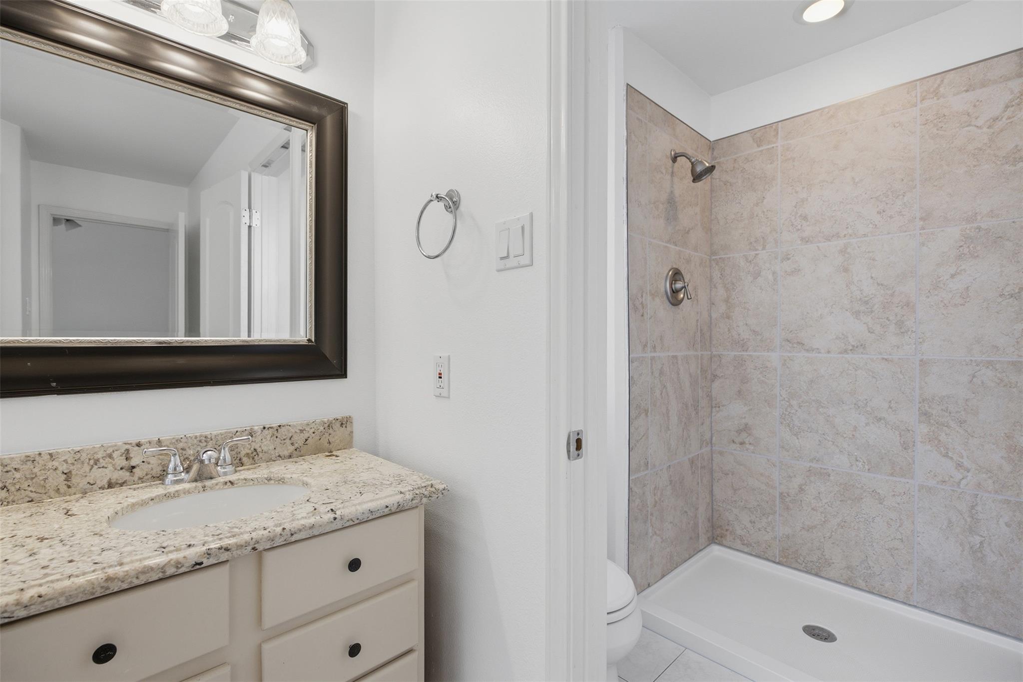 703 Post Oak Cir Property Photo 13