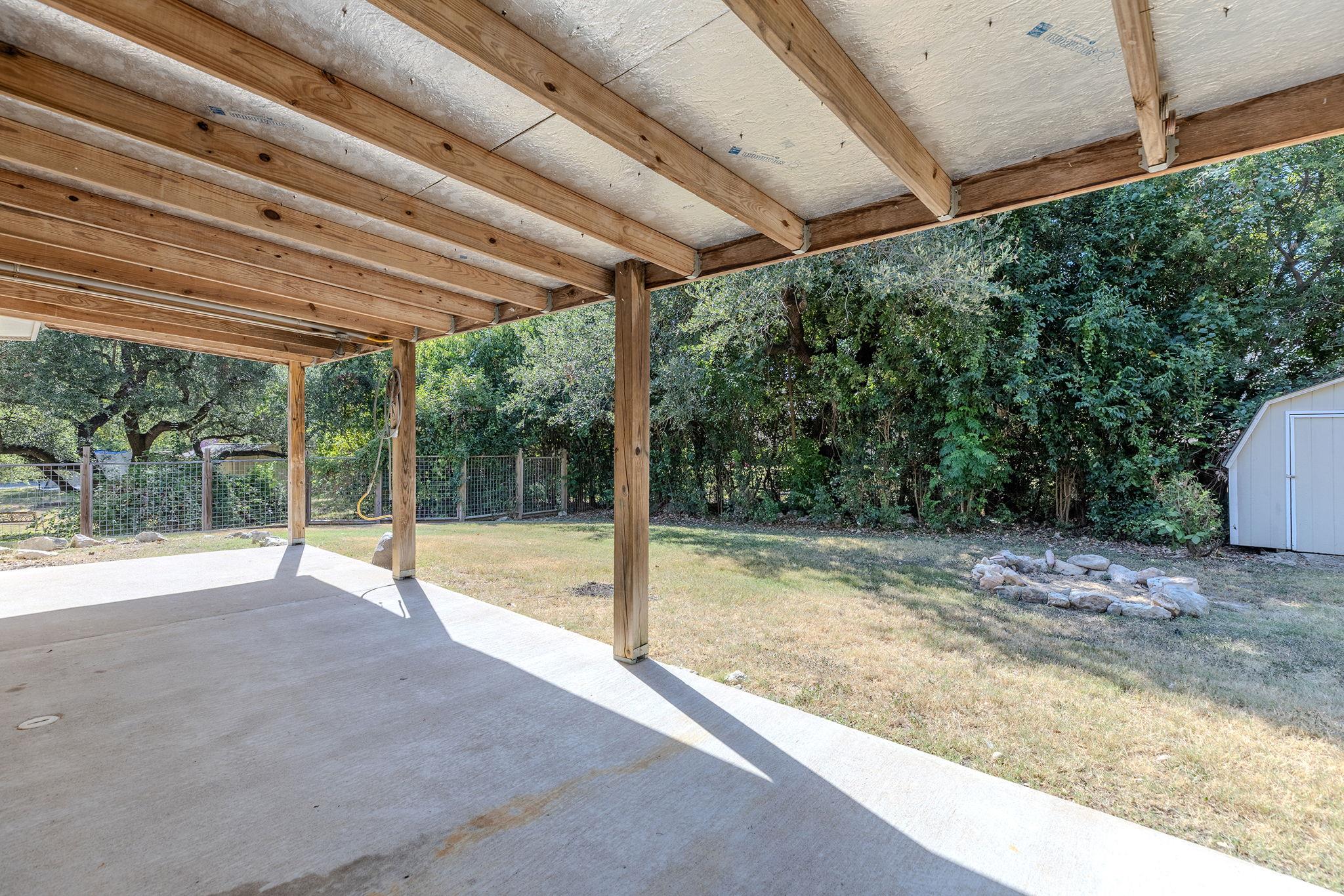 703 Post Oak Cir Property Photo 15
