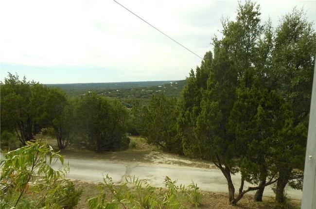 400 Eagles Nest Dr Property Photo 14