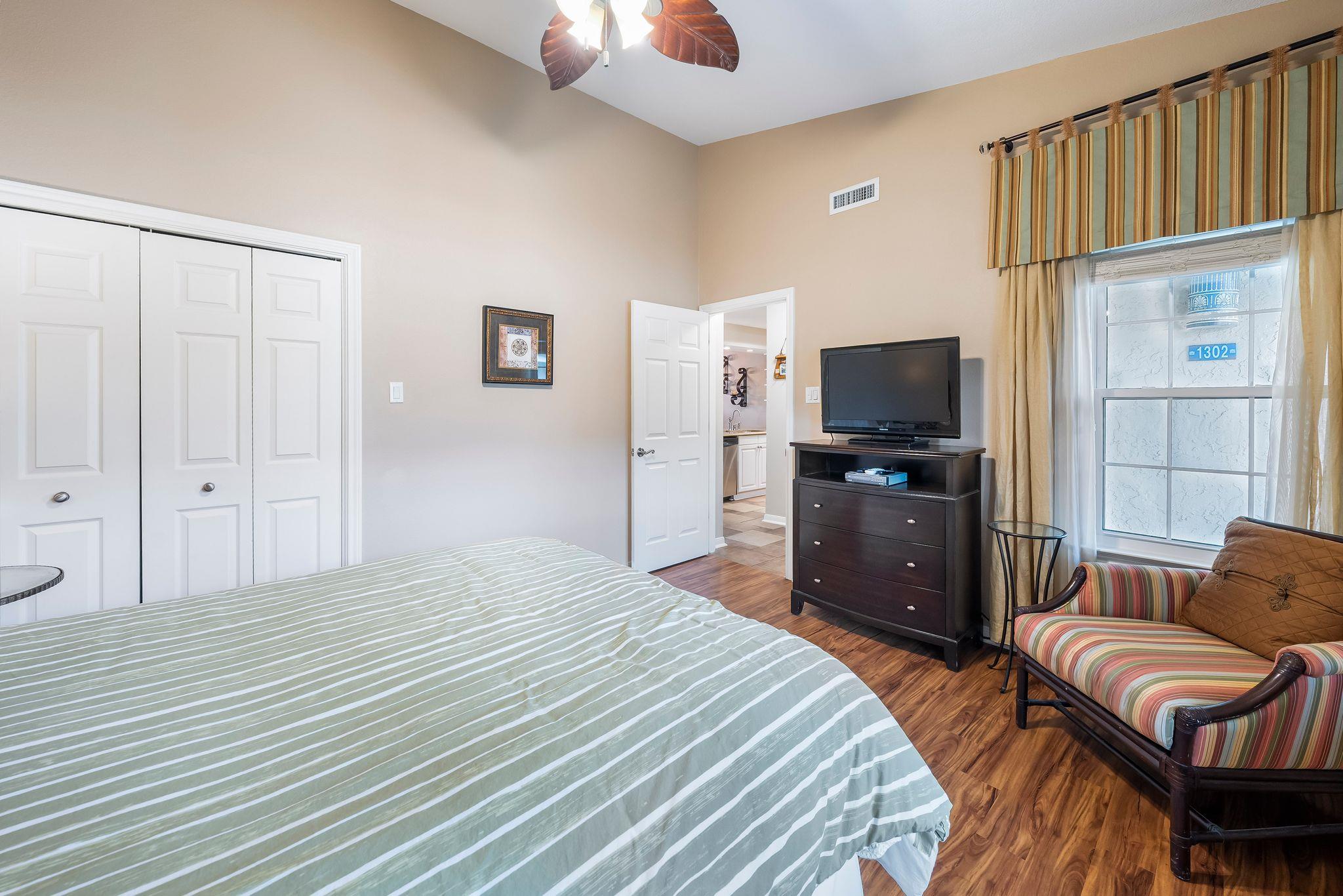 3404 American Dr 1302 Property Photo 18
