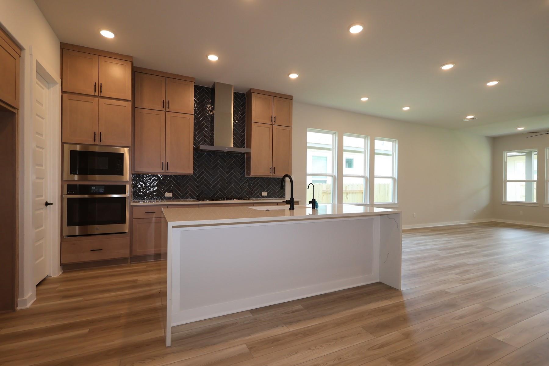 328 Marisol Bend None Property Photo 14