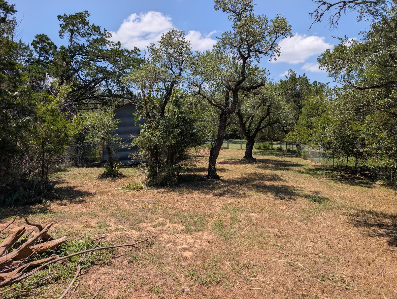 6202 Hudson Bend Rd Property Photo 2