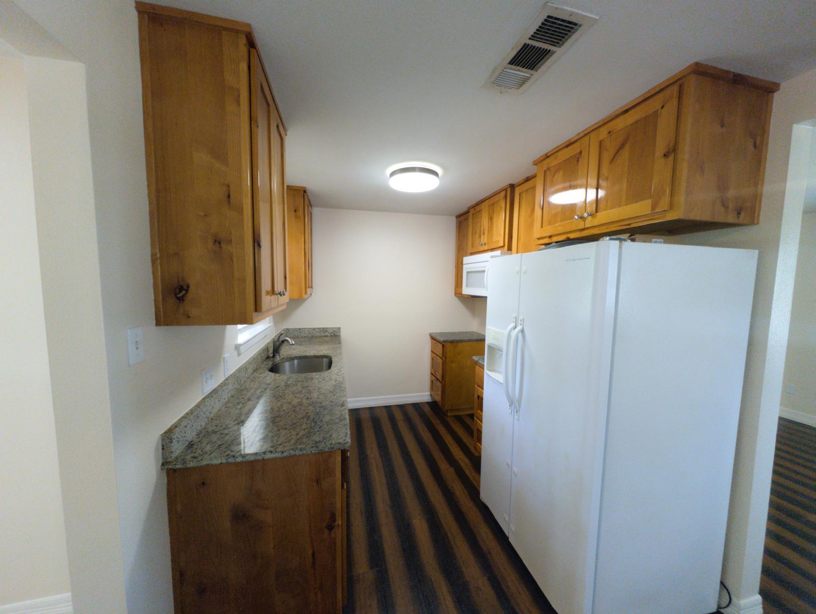 6202 Hudson Bend Rd Property Photo 4