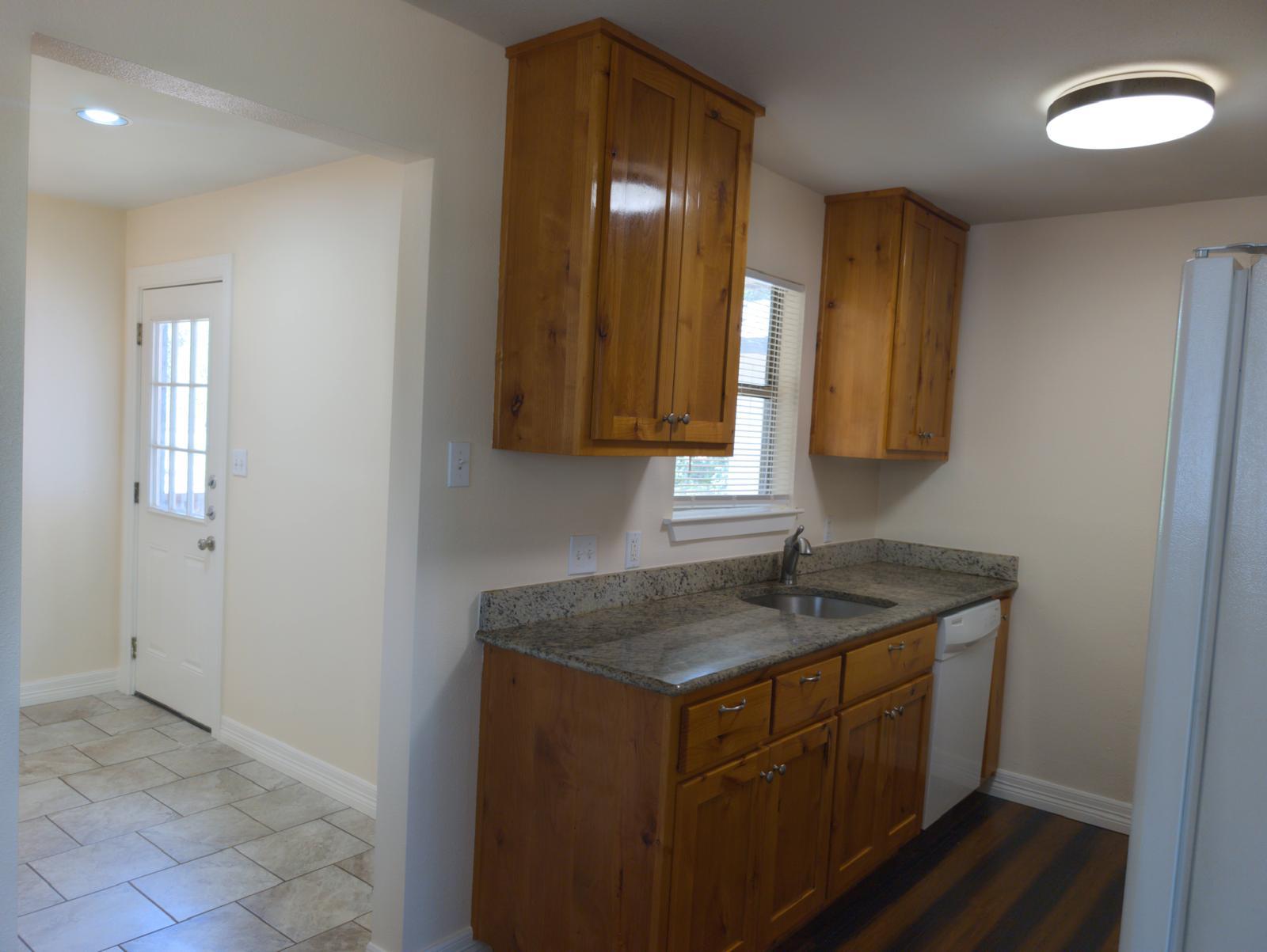 6202 Hudson Bend Rd Property Photo 5