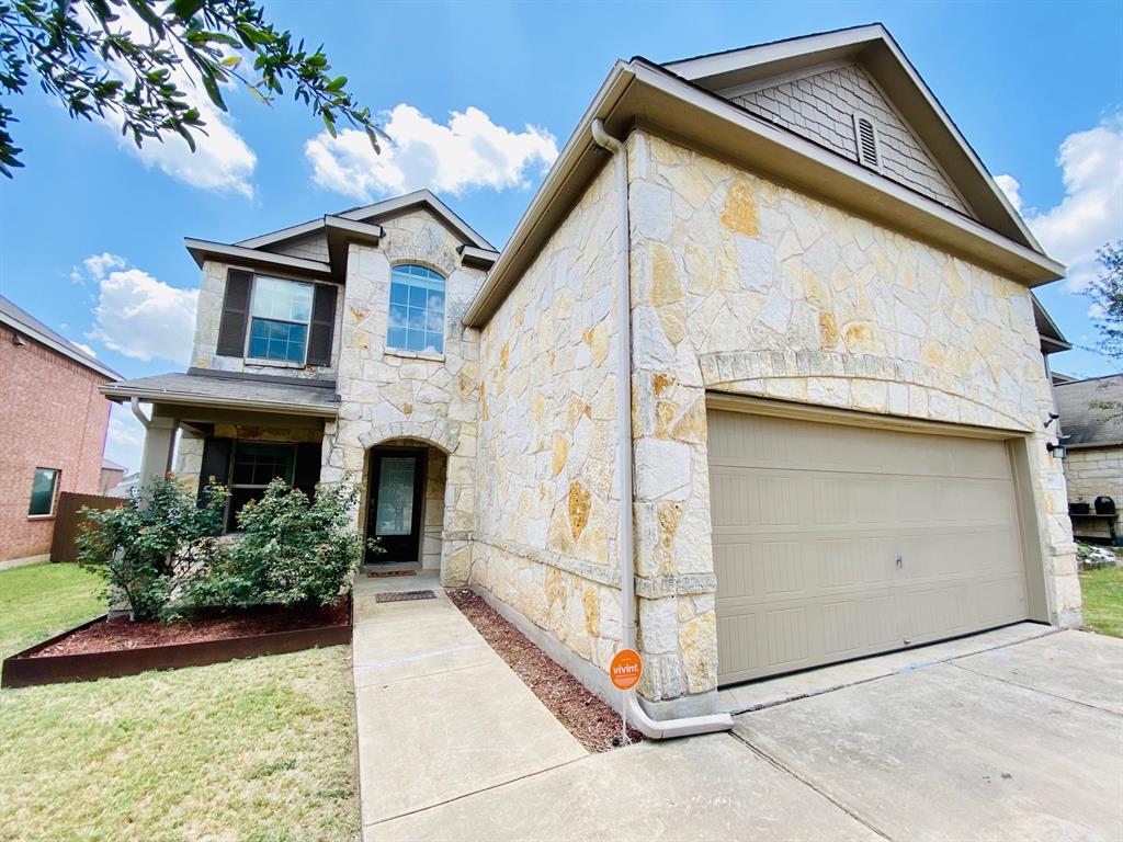 569 Travertine Trl Property Photo 2