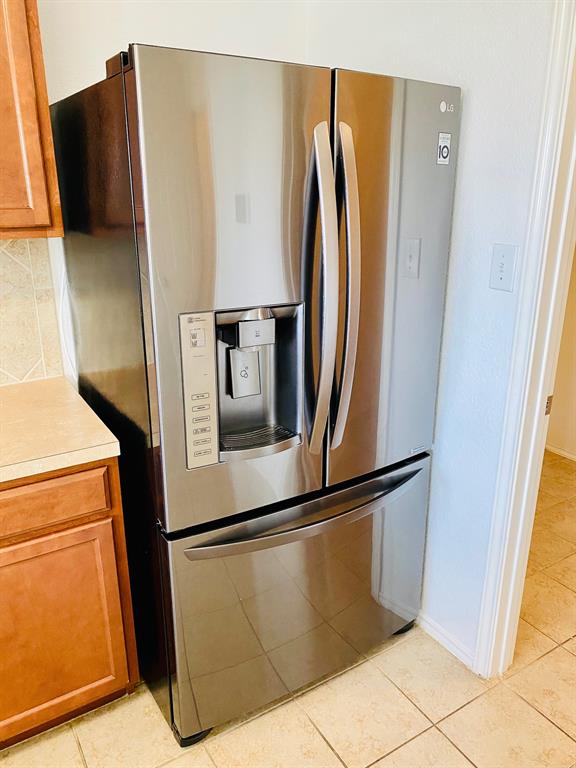 569 Travertine Trl Property Photo 15