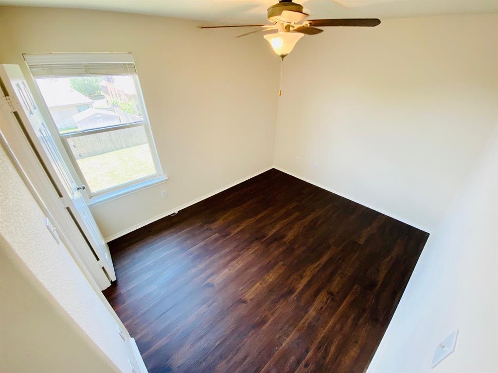 569 Travertine Trl Property Photo 29