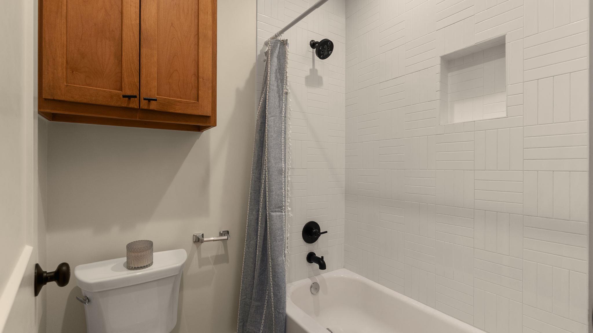 402 E Ash Dr Property Photo 25