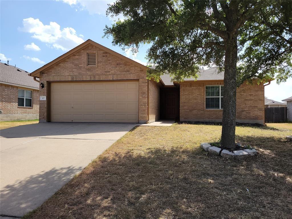 107 Fossil Trl Property Photo 1