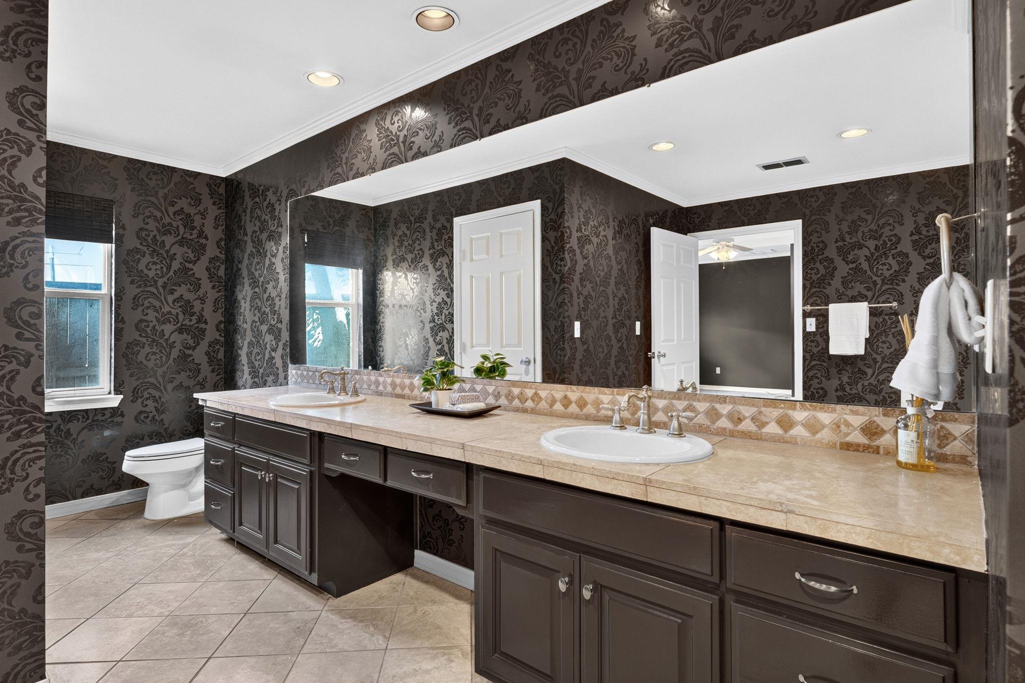 4702 Chiappero Trl Property Photo 17
