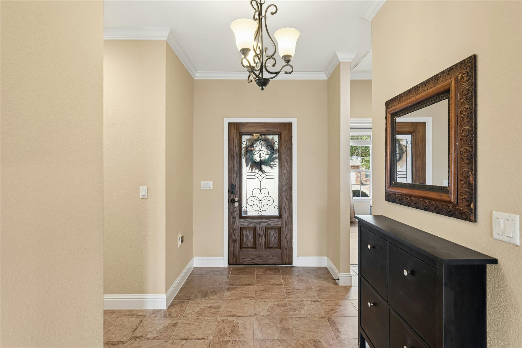 102 Trinity Ln Property Photo 5
