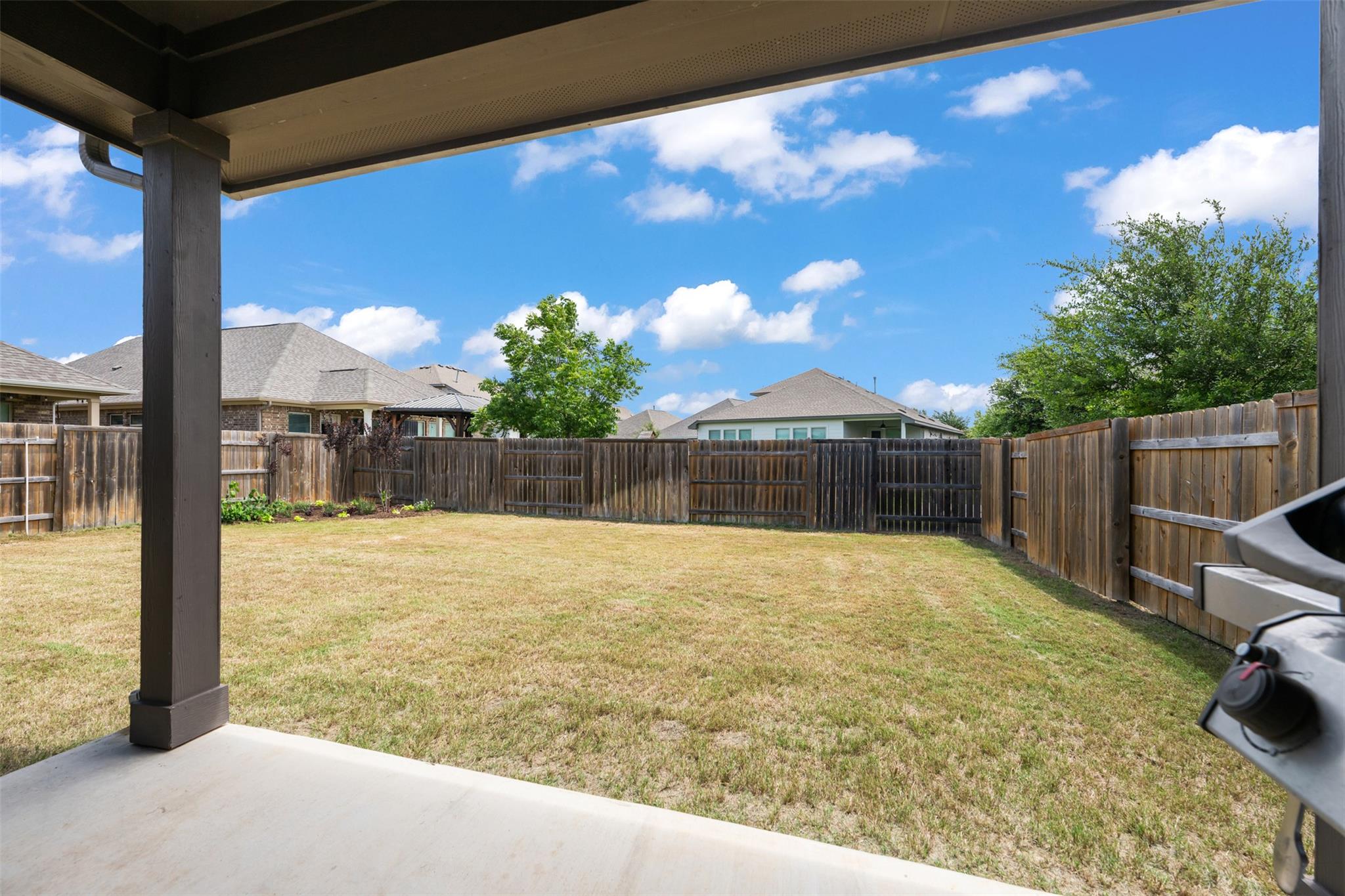 303 Cold River Run Property Photo 30