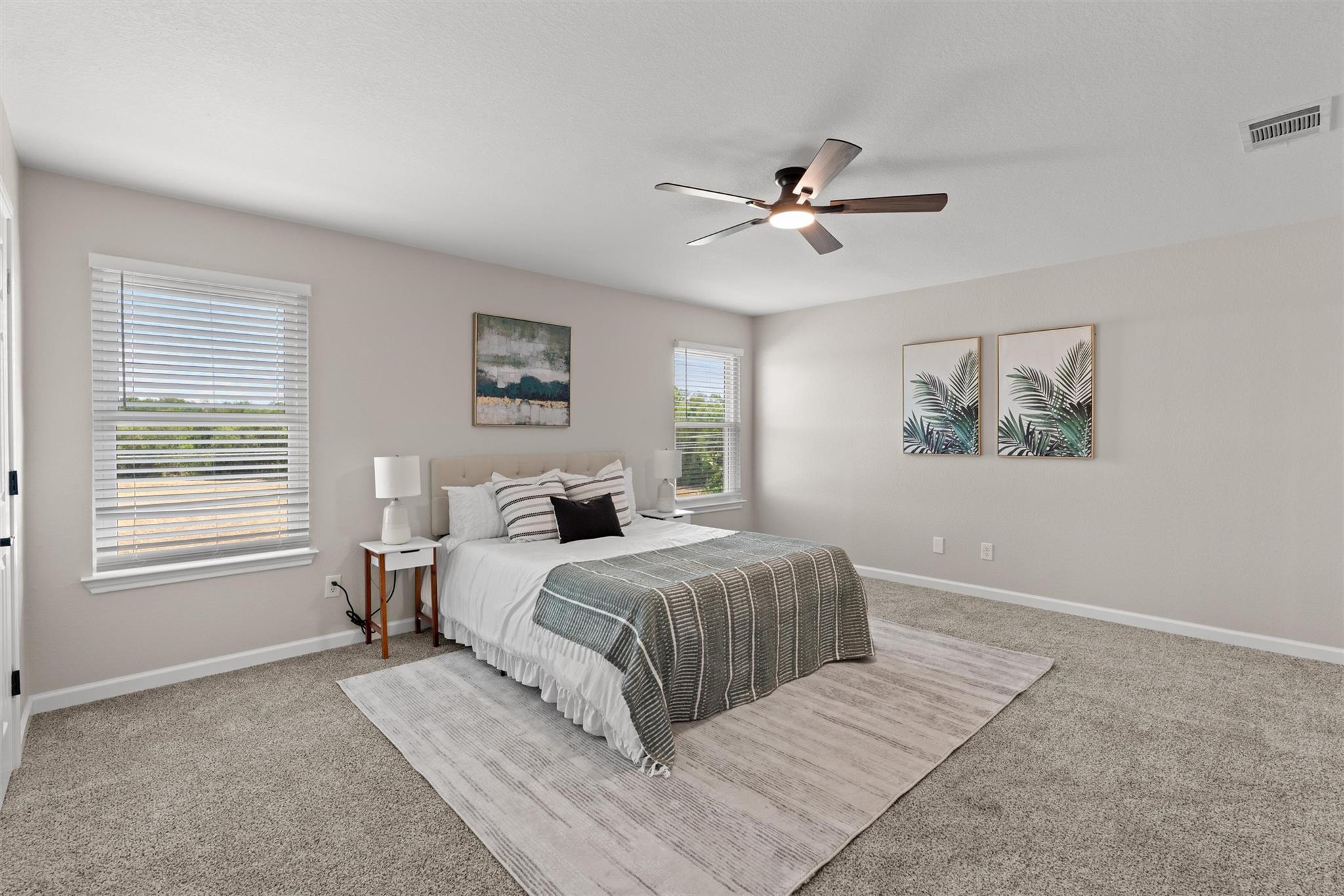 724 Lavaca Loop Property Photo 14
