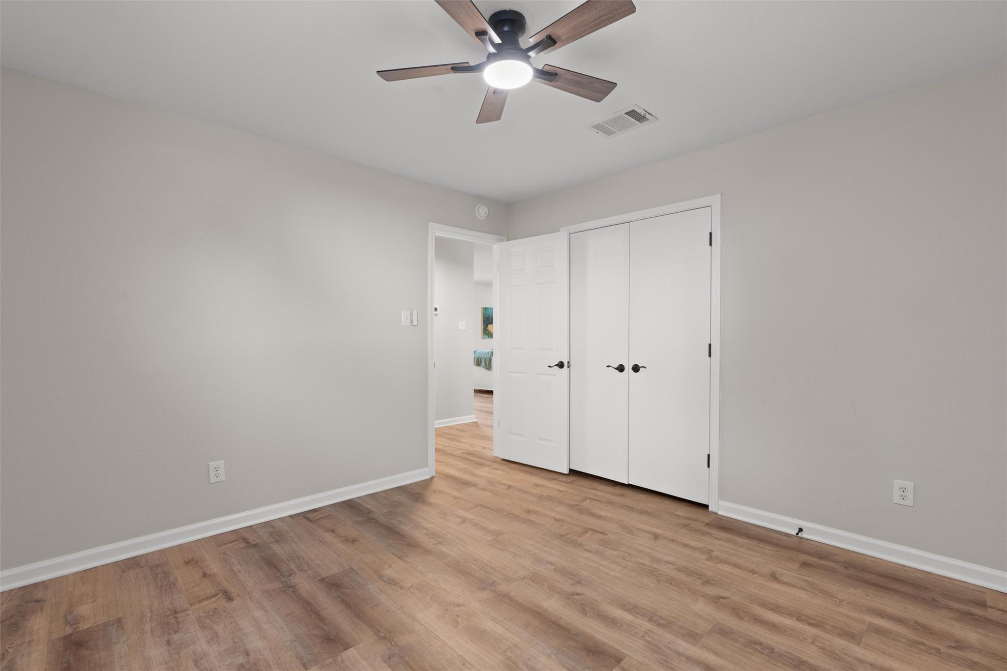 724 Lavaca Loop Property Photo 23