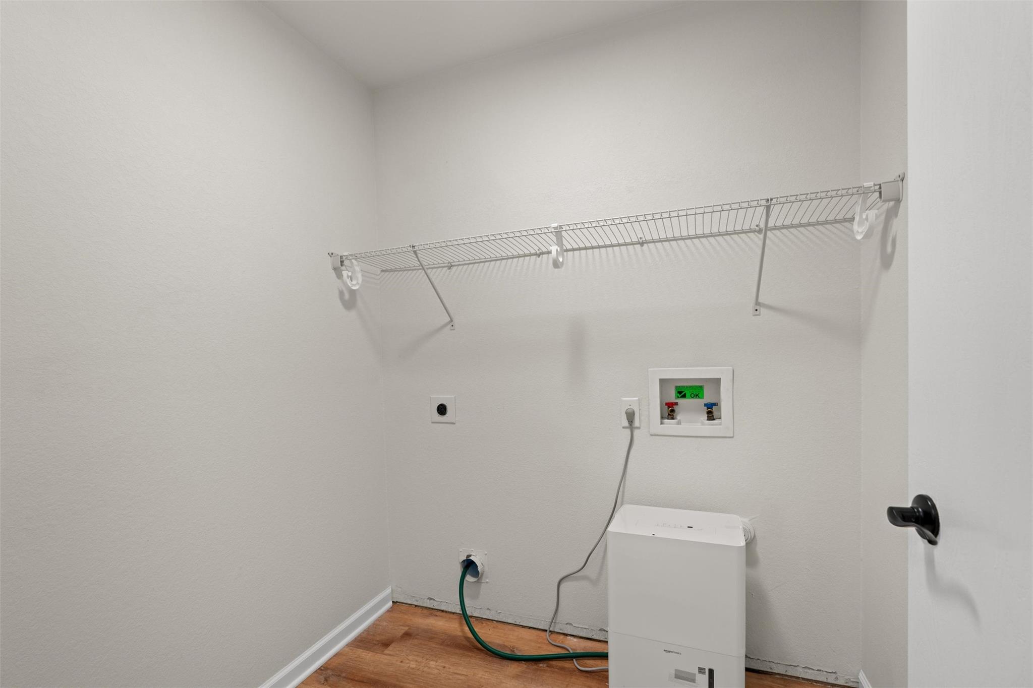 724 Lavaca Loop Property Photo 31