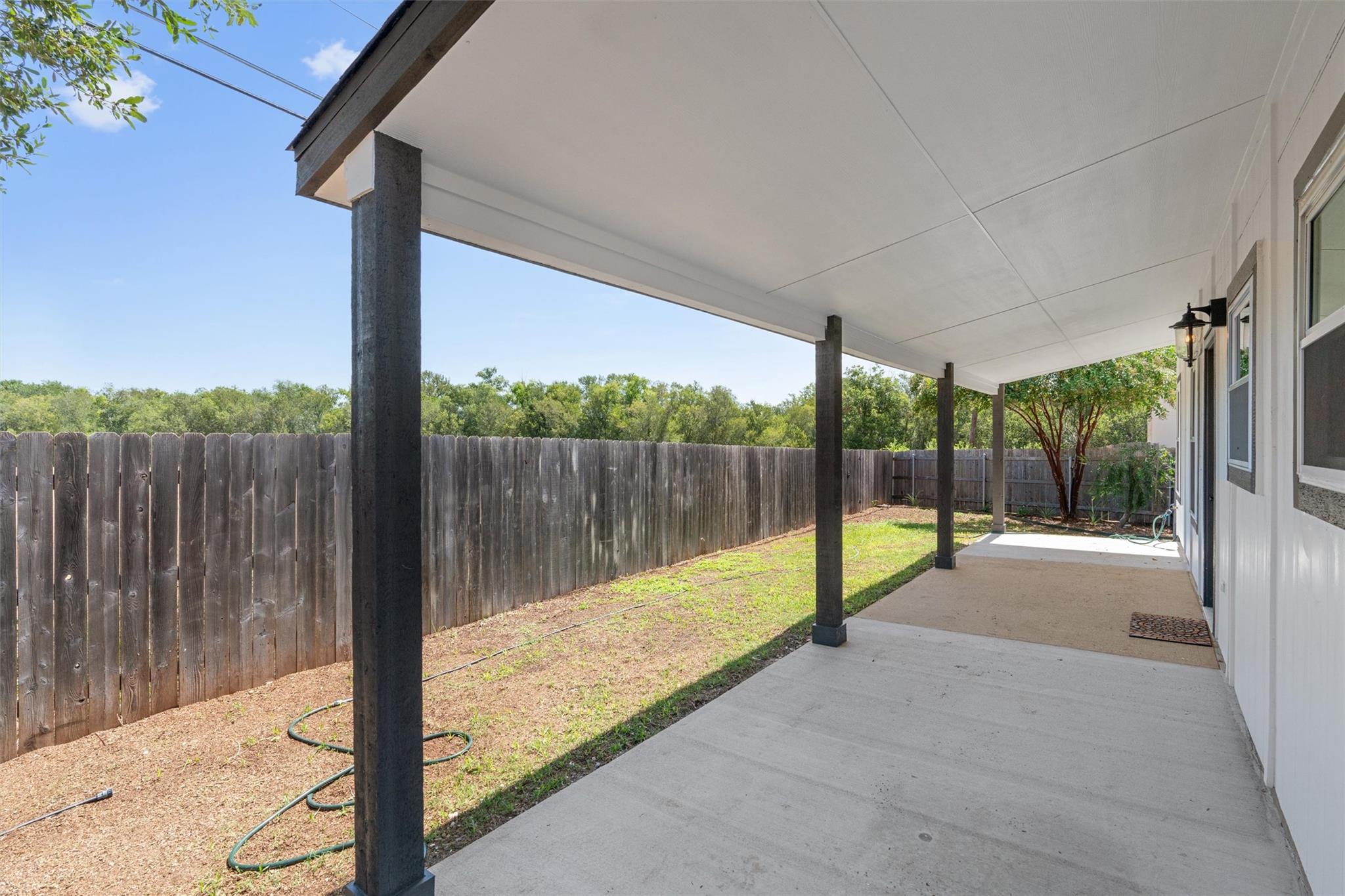 724 Lavaca Loop Property Photo 32