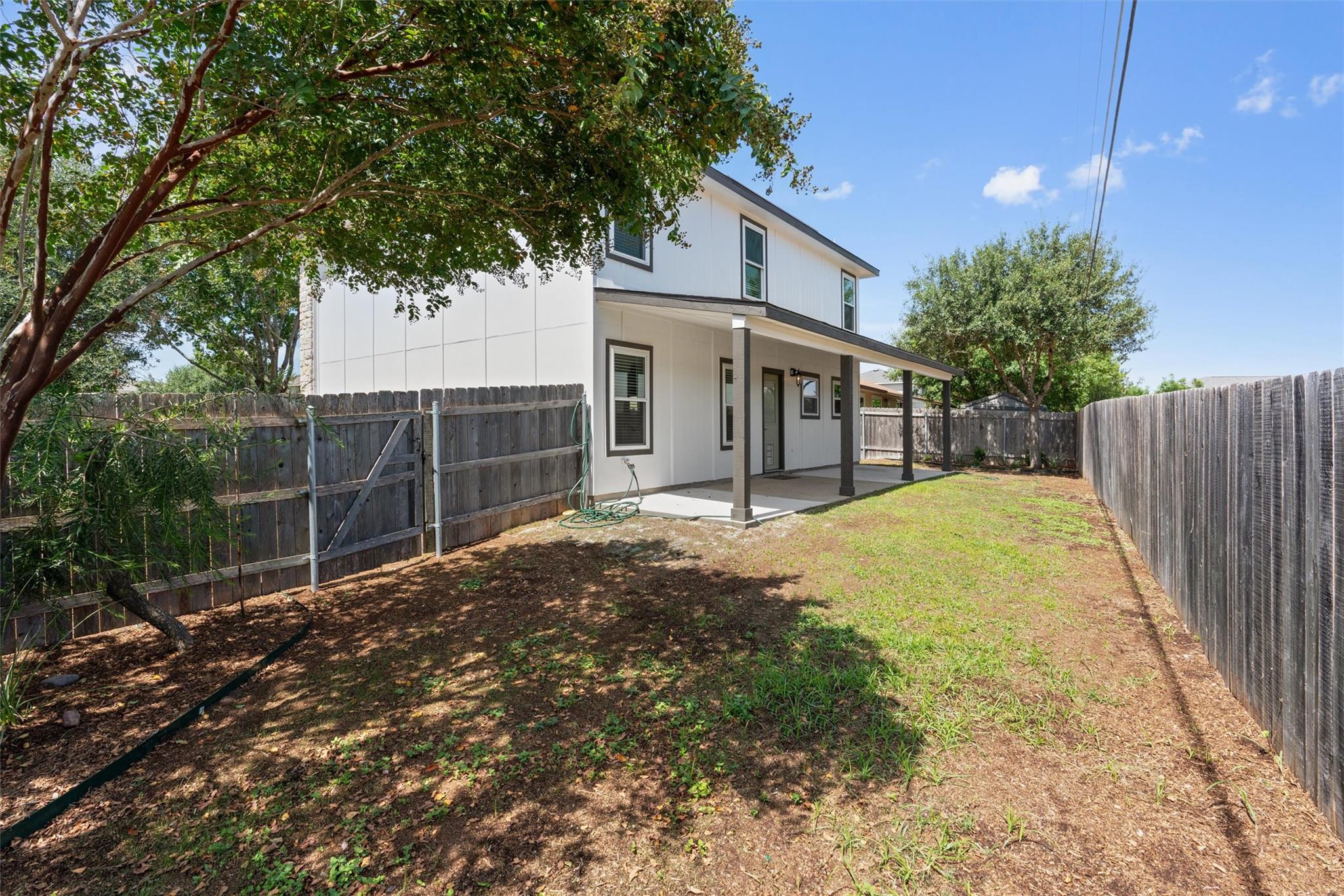 724 Lavaca Loop Property Photo 34