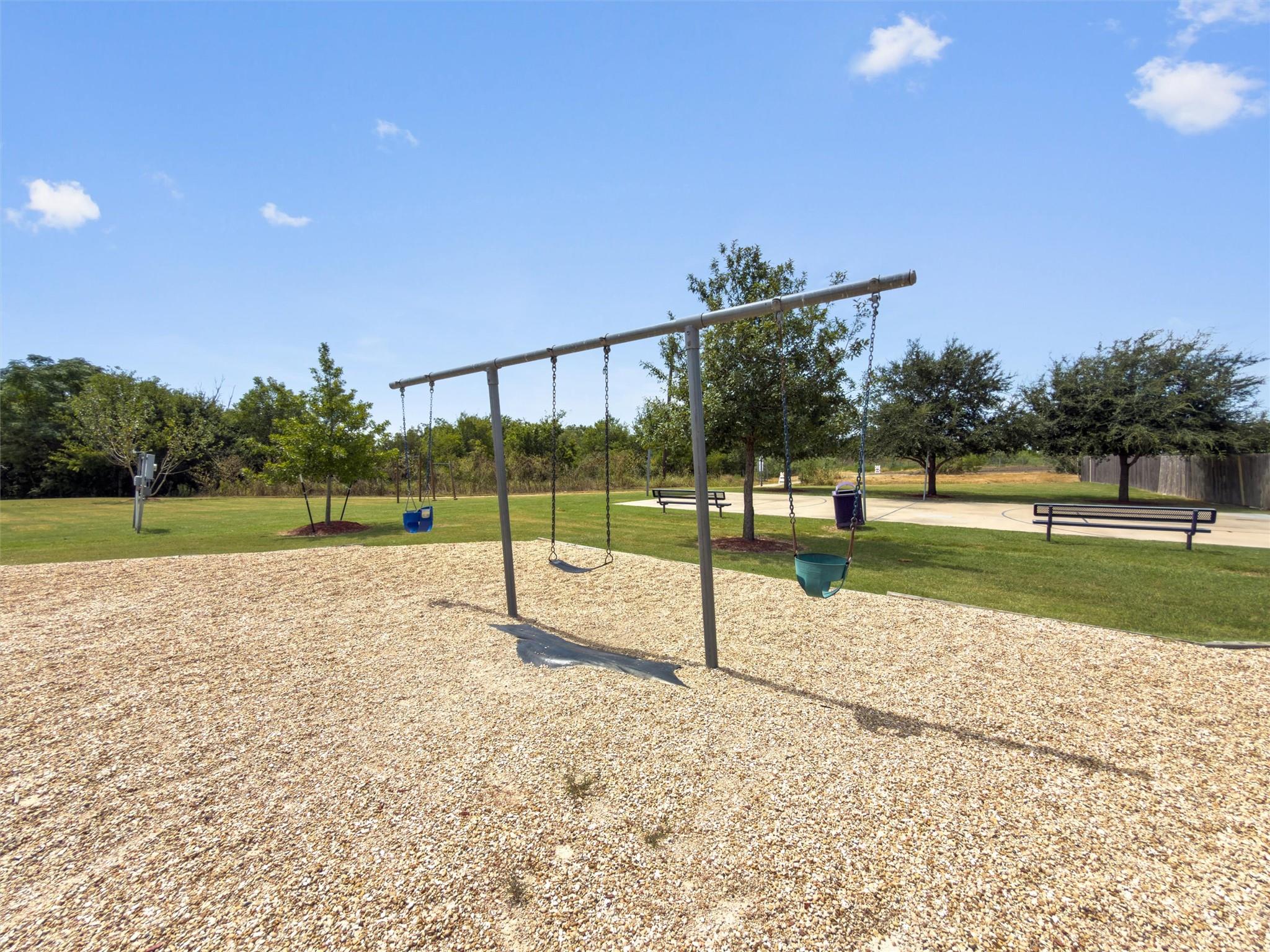 724 Lavaca Loop Property Photo 40