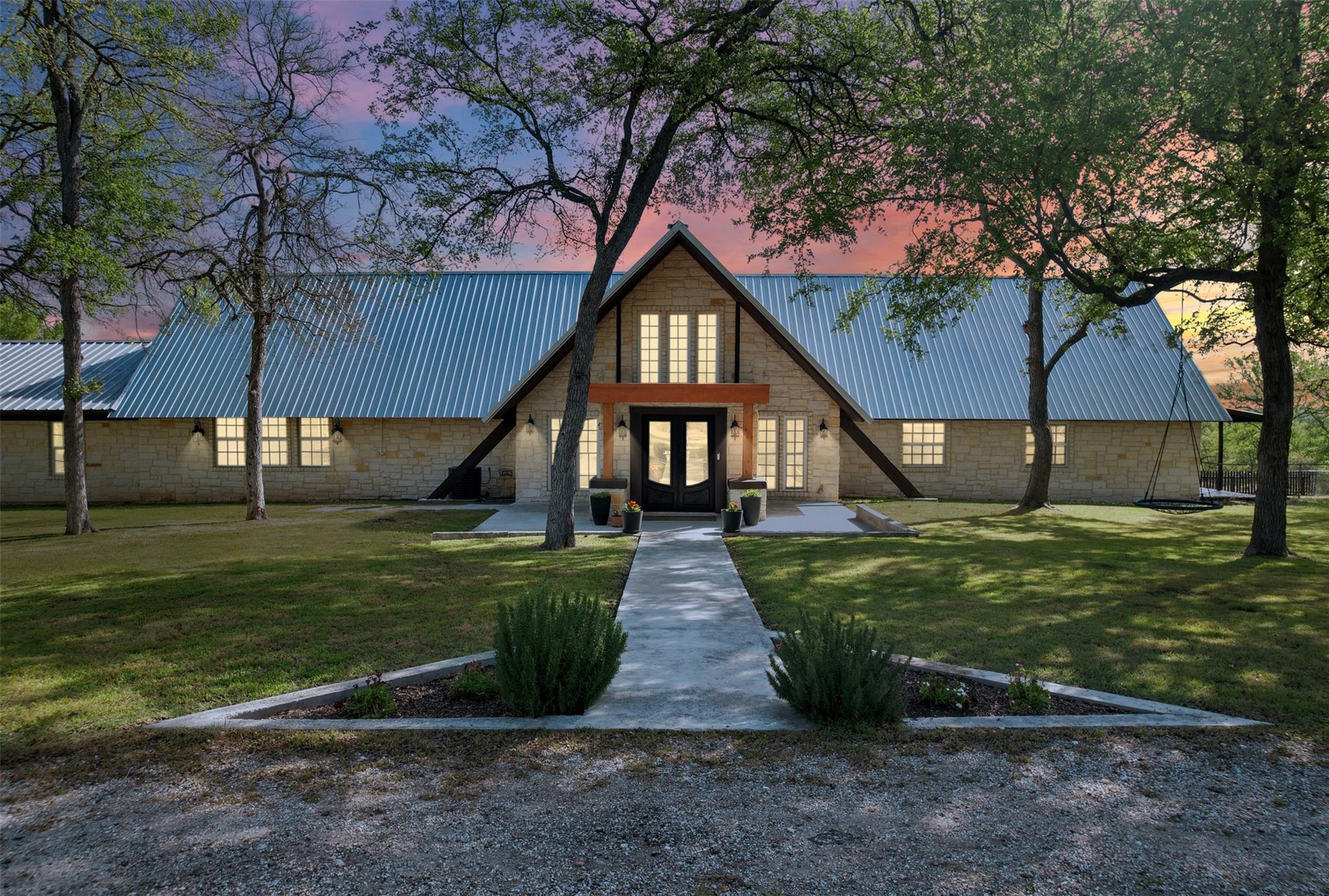 Luling Real Estate Listings Main Image