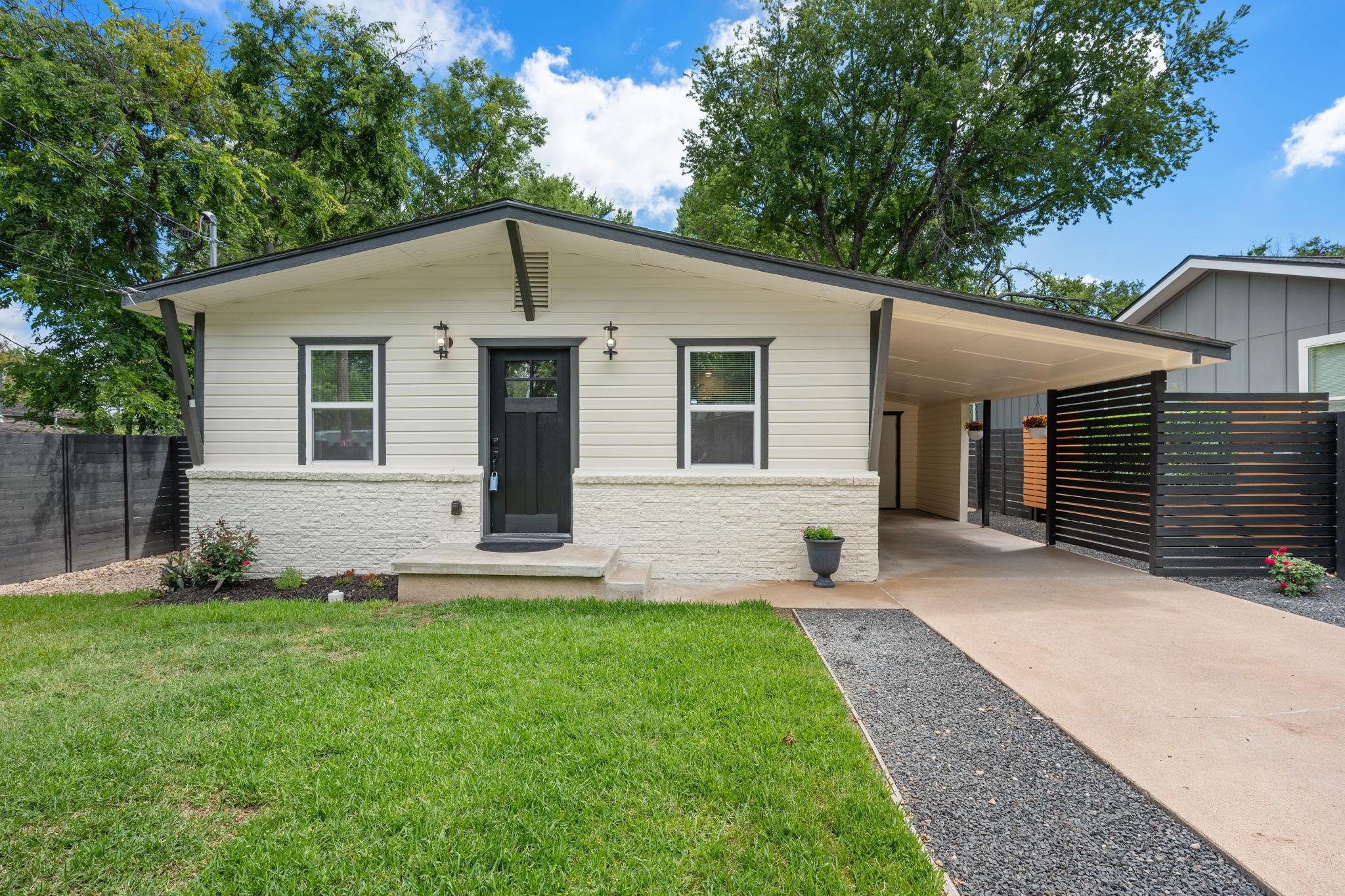 4711 Bandera Rd Property Photo 1