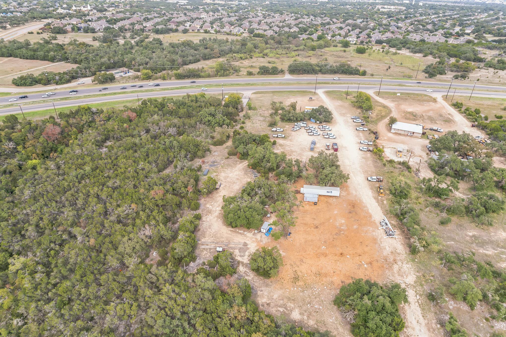 2540 W Whitestone Blvd Property Photo 14