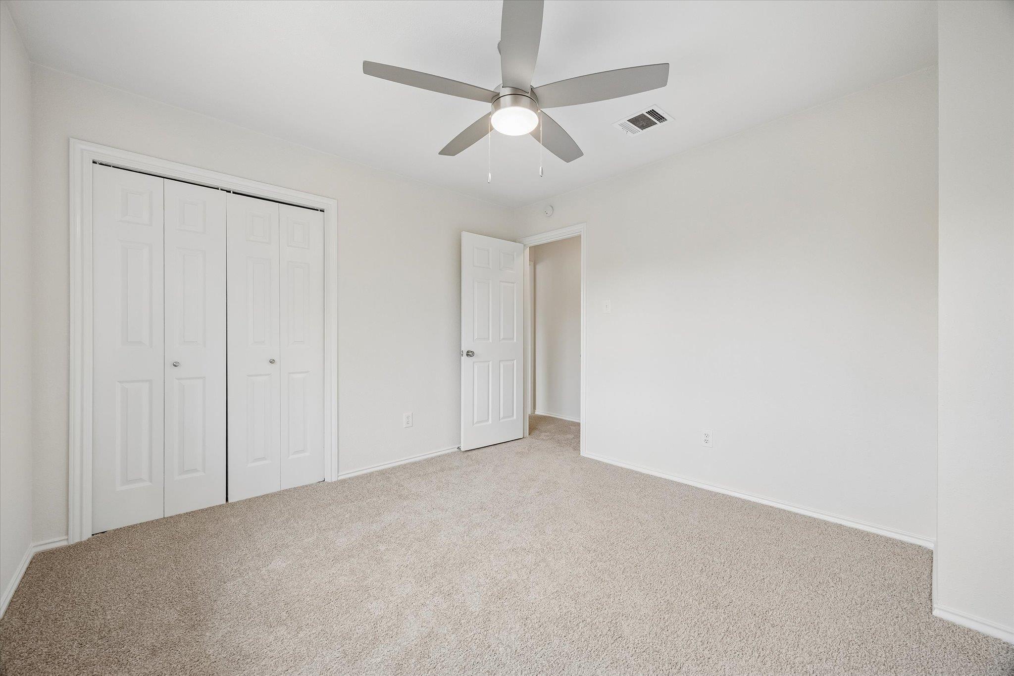 6700 Shiner St Property Photo 24