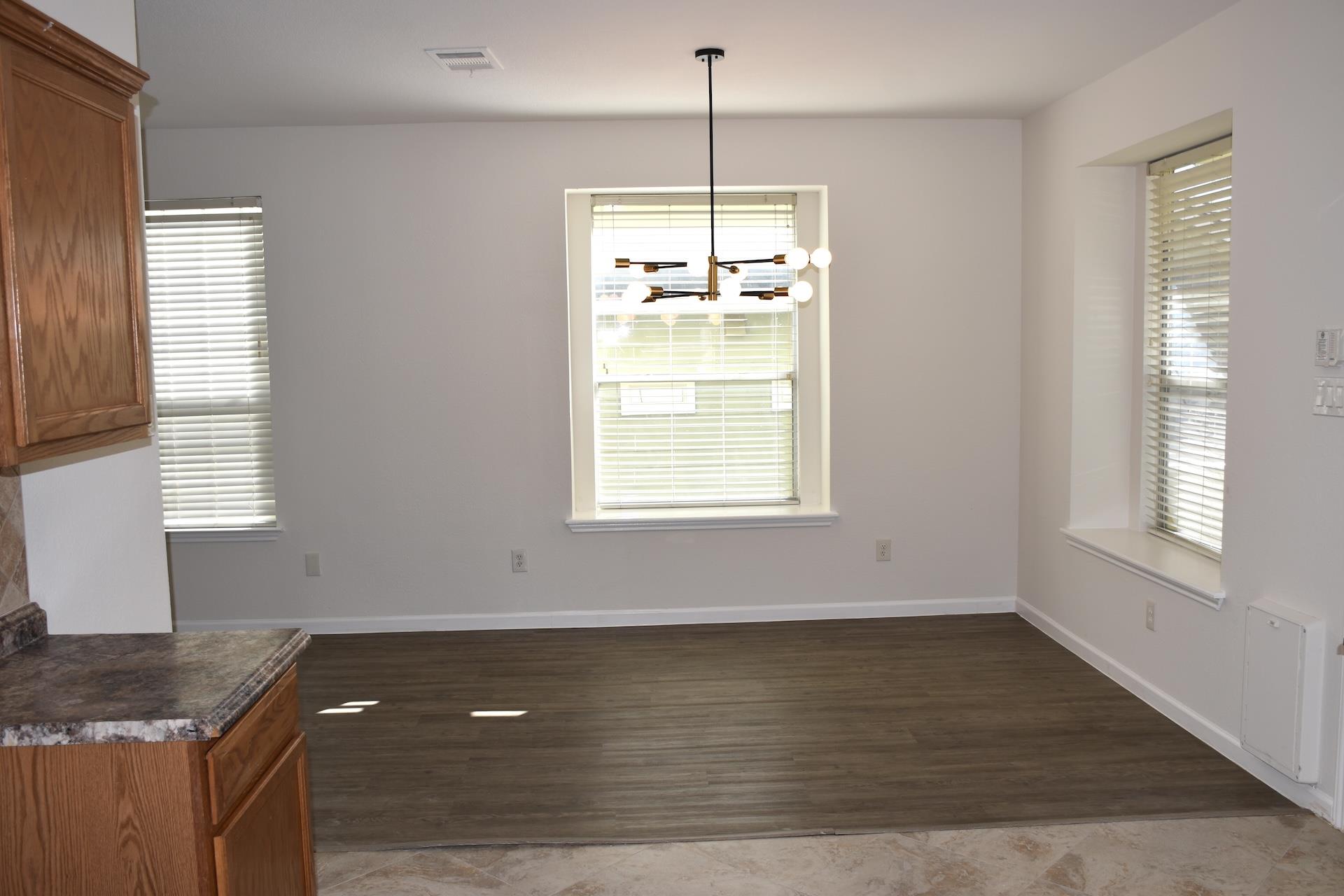 1205 Rawhide Trl Property Photo 12