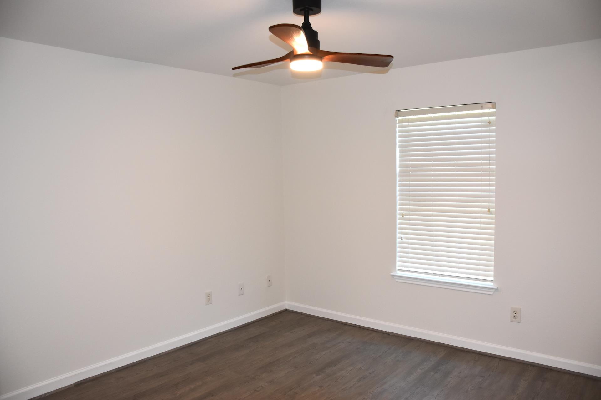 1205 Rawhide Trl Property Photo 14