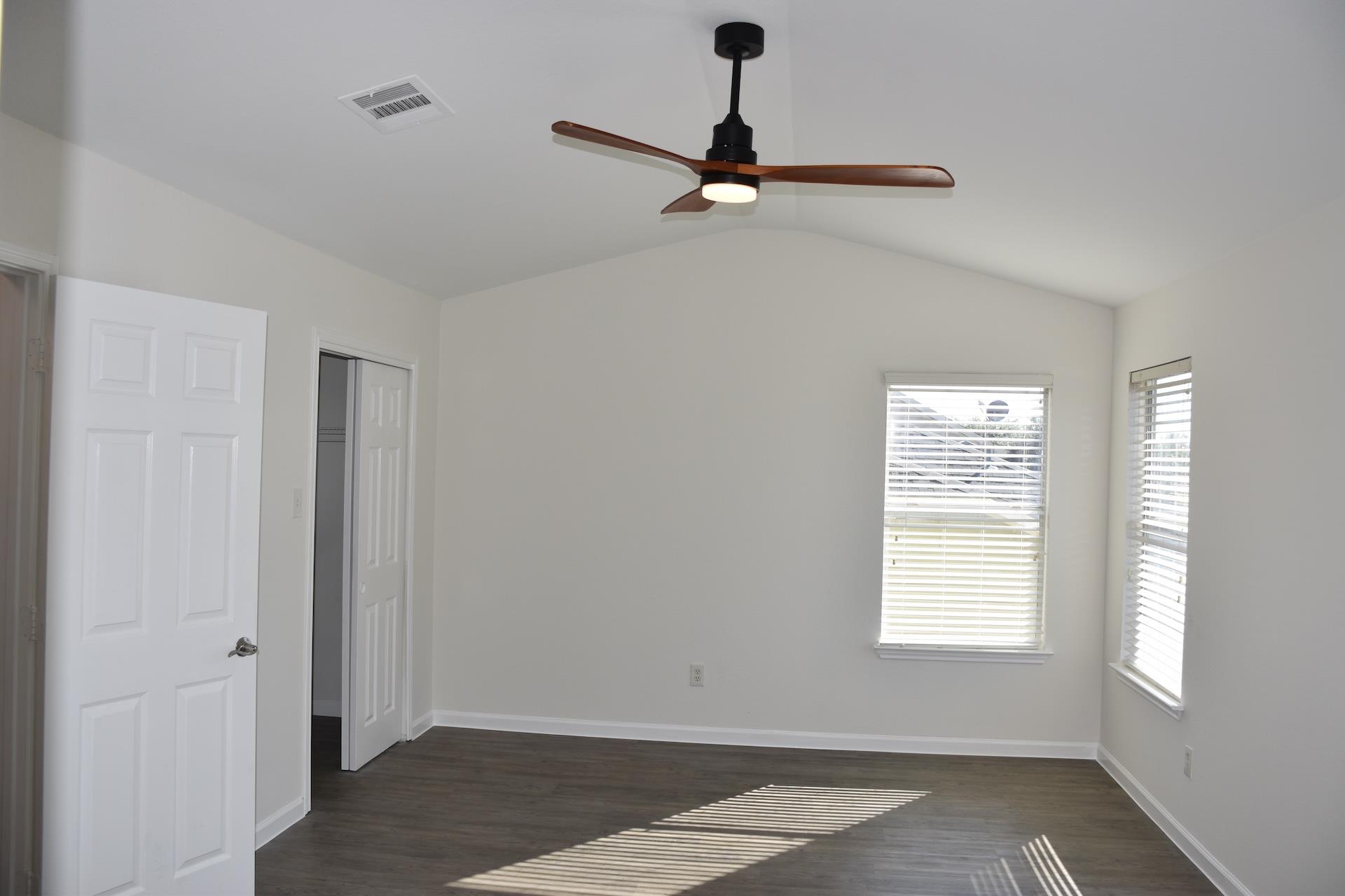 1205 Rawhide Trl Property Photo 22