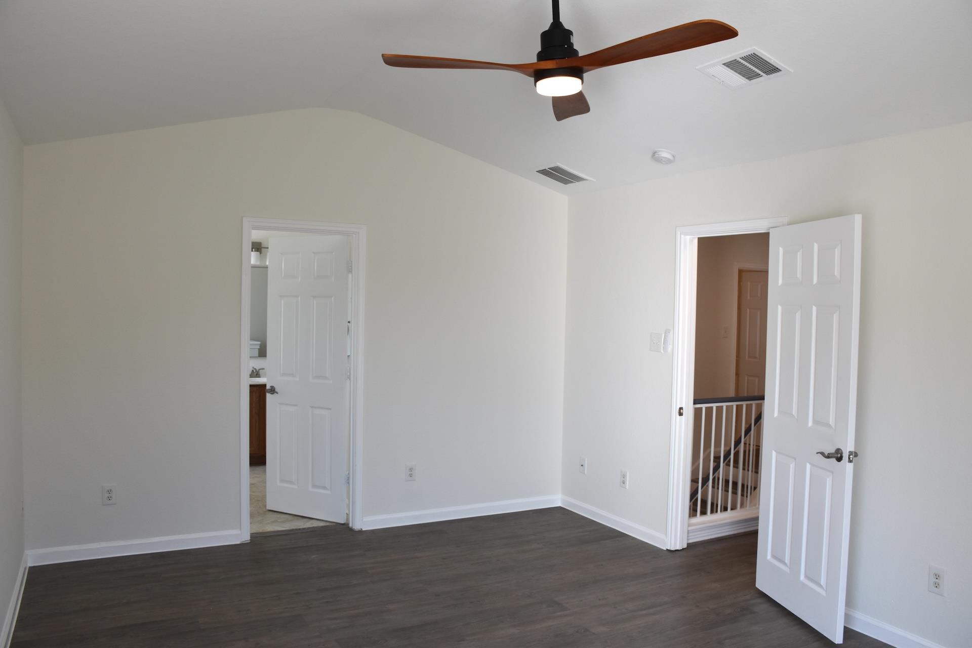 1205 Rawhide Trl Property Photo 23